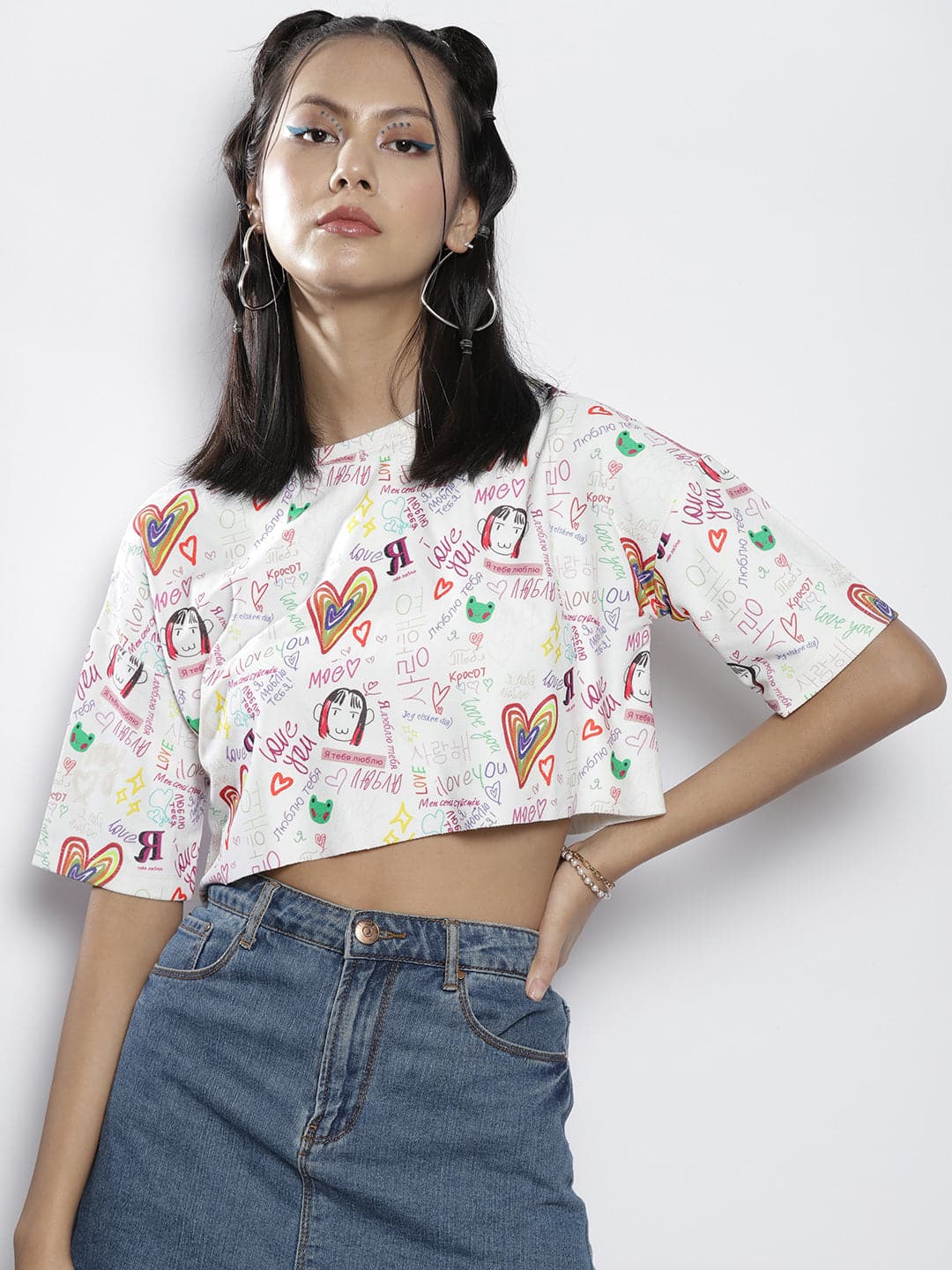 White Text Print Boxy Crop Top-SASSAFRAS