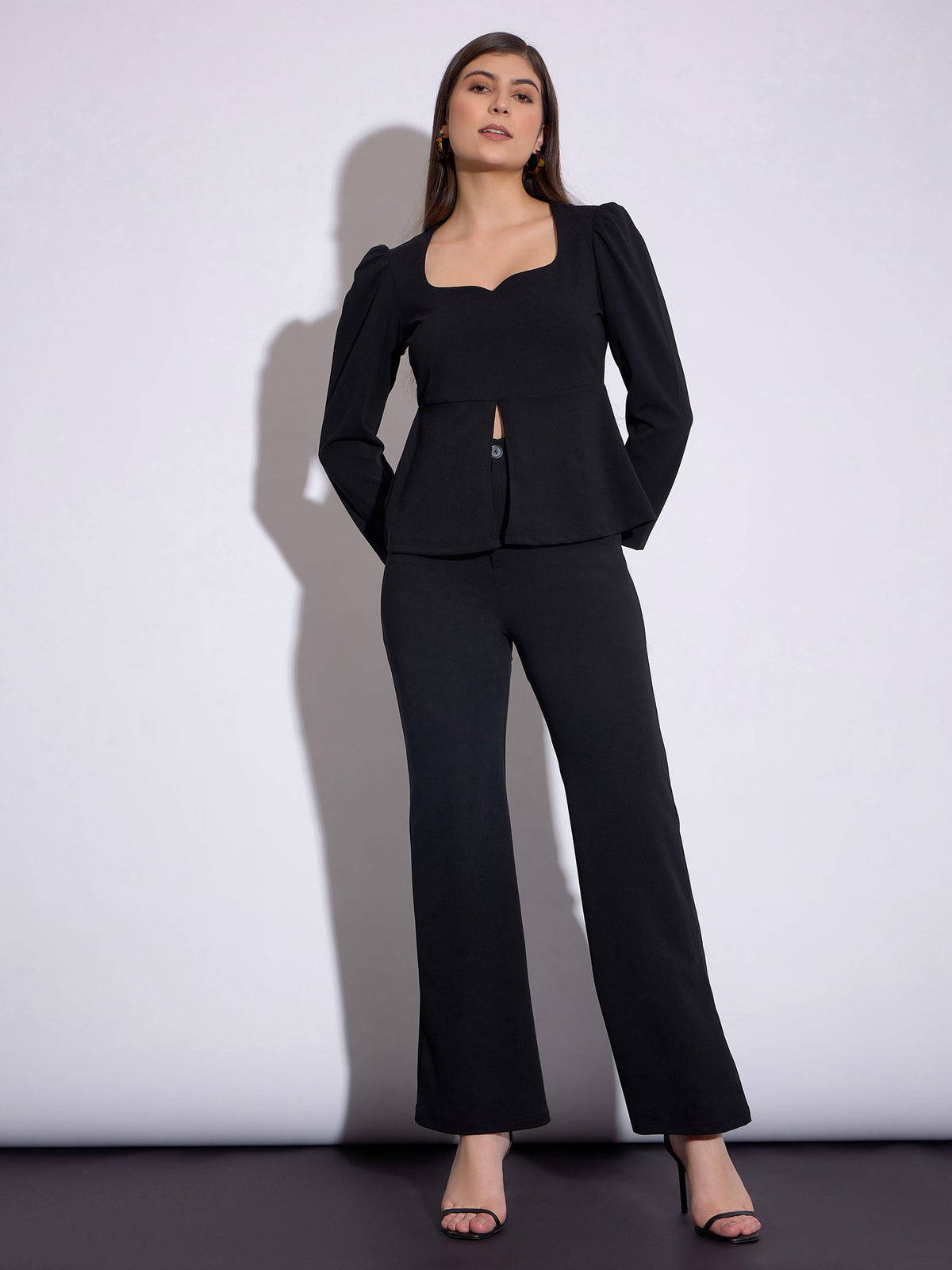Black Sweetheart Neck Peplum Top-SASSAFRAS worklyf