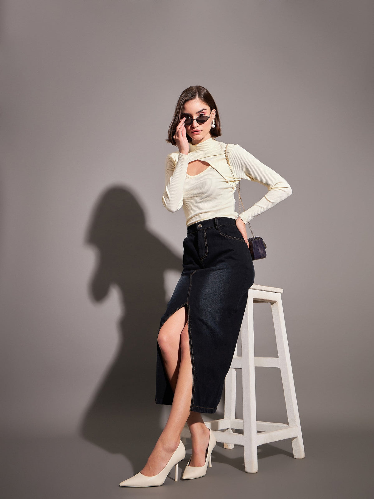 Off-White Rib Moon Cut Top-SASSAFRAS