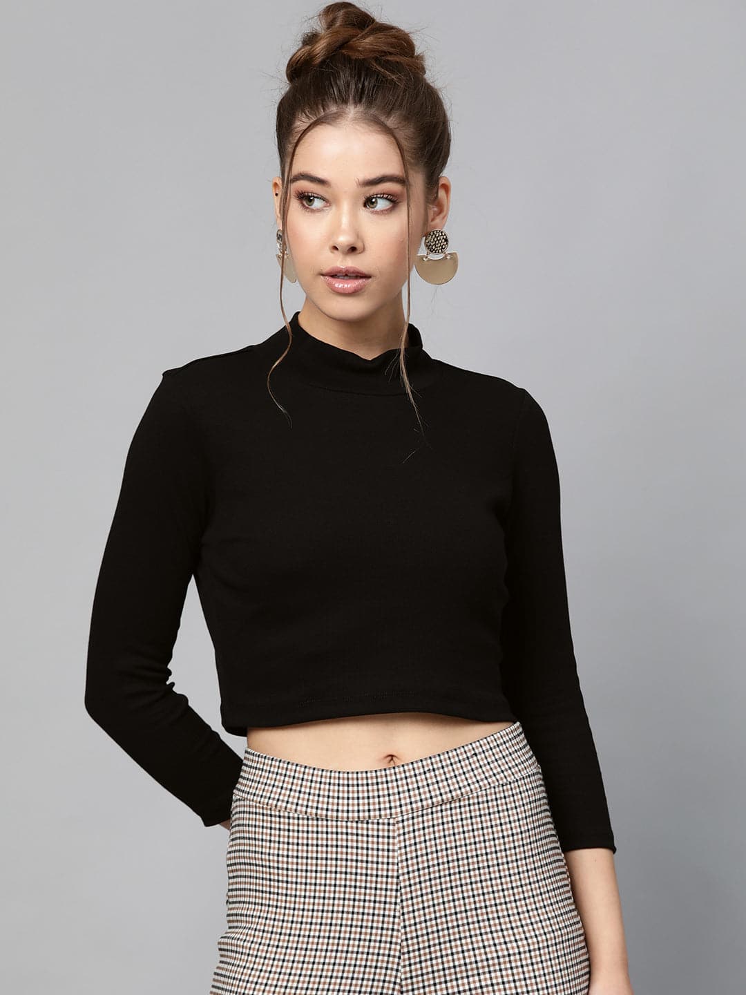Black Rib Turtle Neck Crop Top-SASSAFRAS