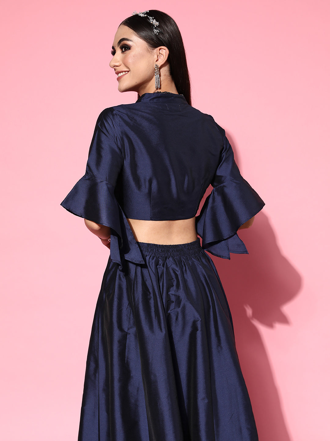 Women Navy Notch Collar Crop Top