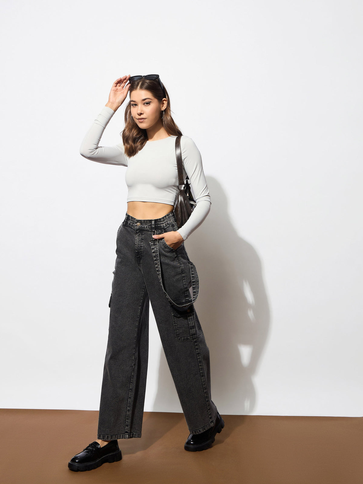 Black Washed Denim Side Pockets Loop Jeans-SASSAFRAS