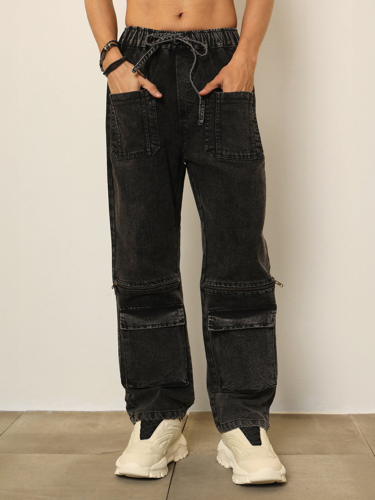 Black Front Zipper Baggy Fit Jeans-MASCLN SASSAFRAS
