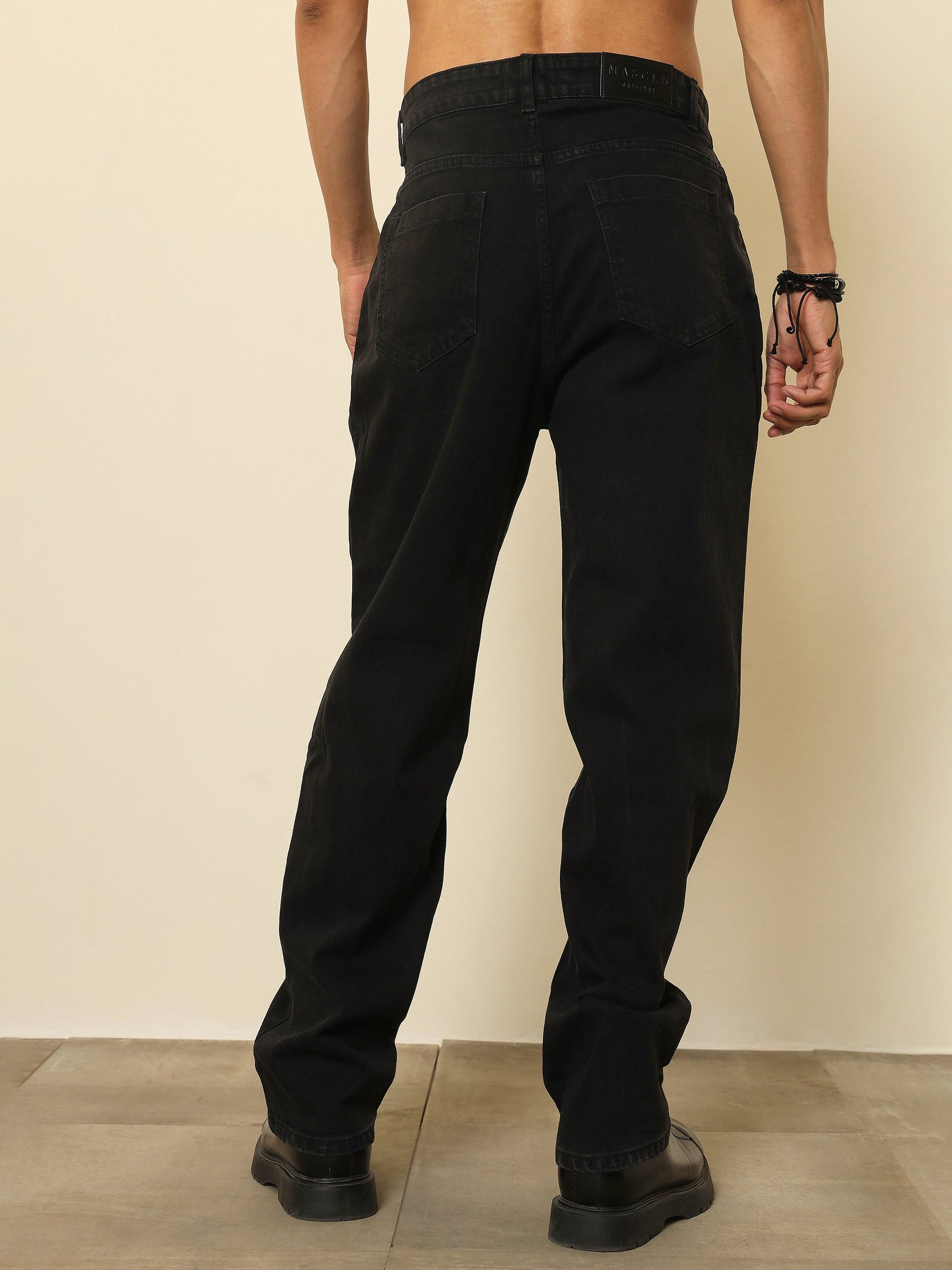 Black Knee Slit Relax Fit Jeans-MASCLN SASSAFRAS