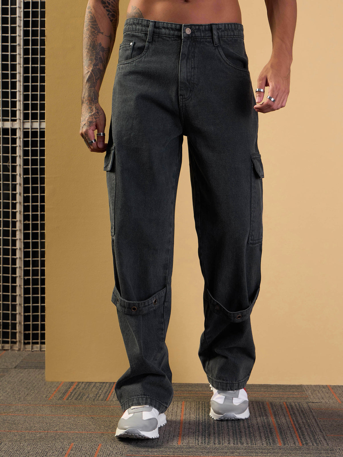 Grey Washed Baggy Cargo Jeans-MASCLN SASSAFRAS