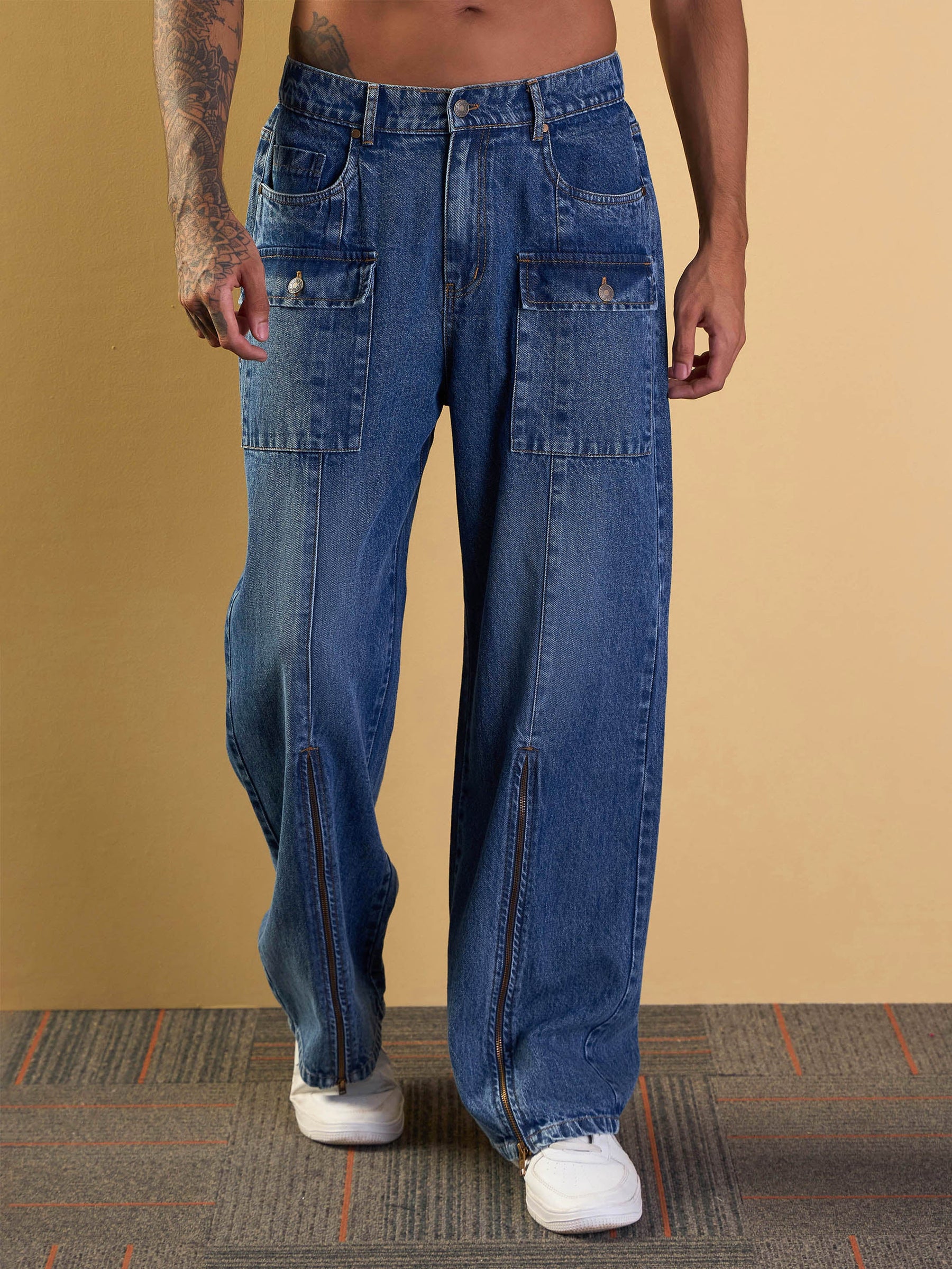 Men Light Blue Washed Front Zipper Baggy Jeans - Main Image