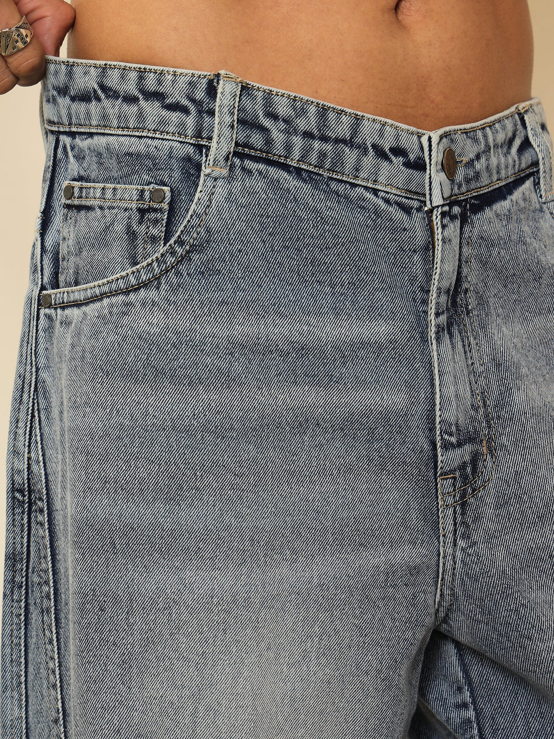 Light Blue Distressed Darted-Knee Relax Fit Jeans-MASCLN SASSAFRAS