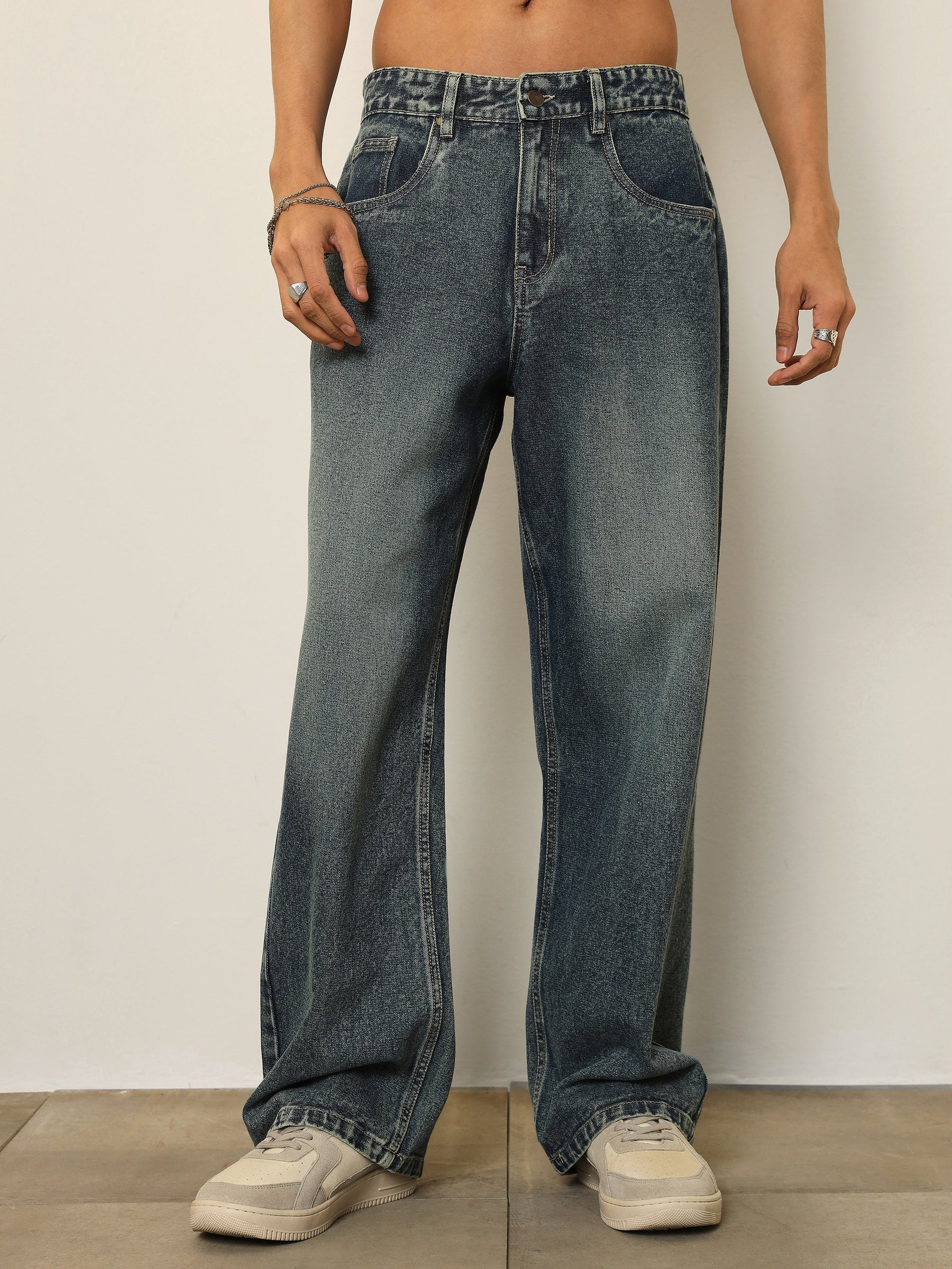 Blue Blast Wash Basic Relax Fit Jeans-MASCLN SASSAFRAS