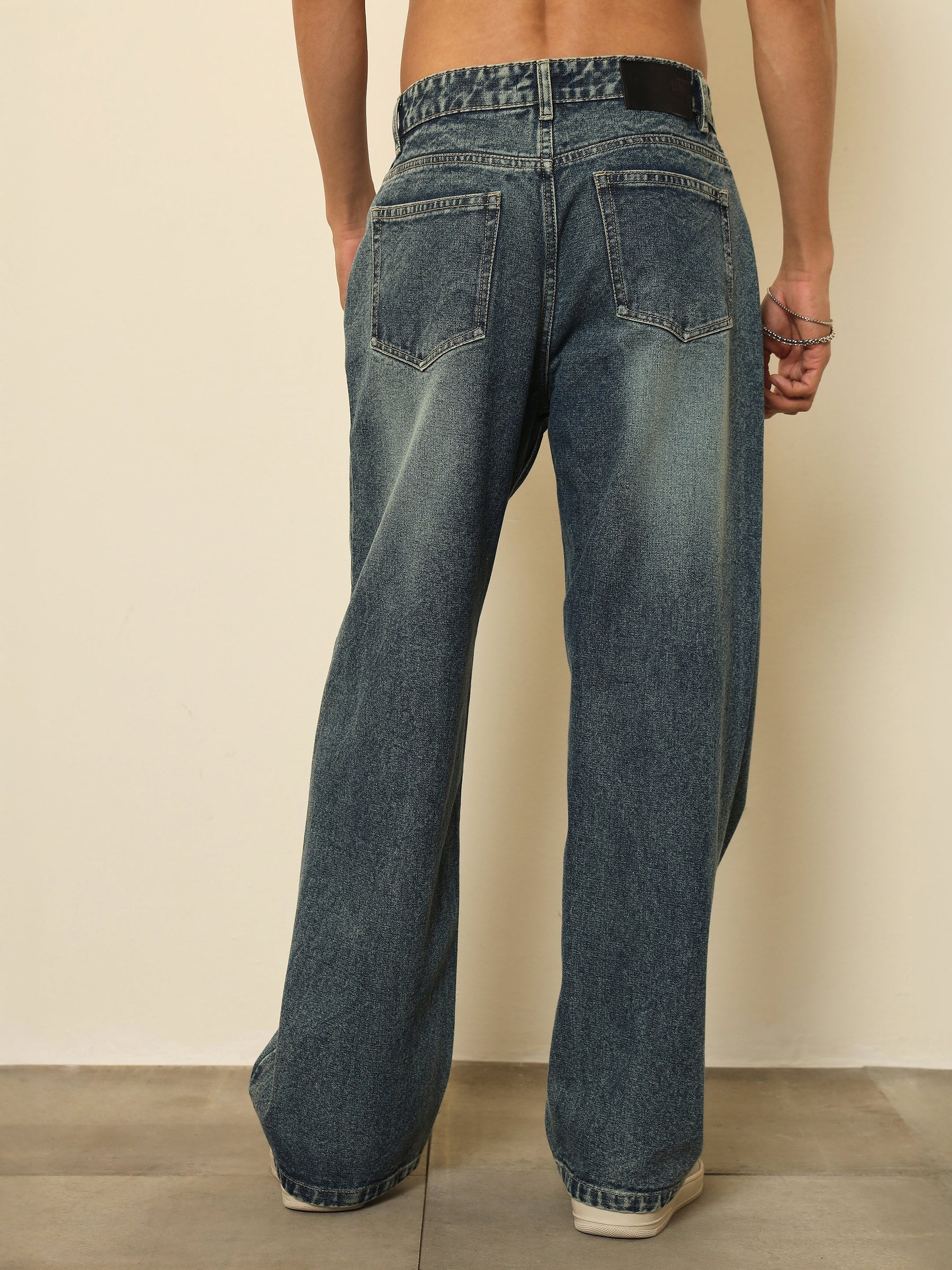 Blue Blast Wash Basic Relax Fit Jeans-MASCLN SASSAFRAS