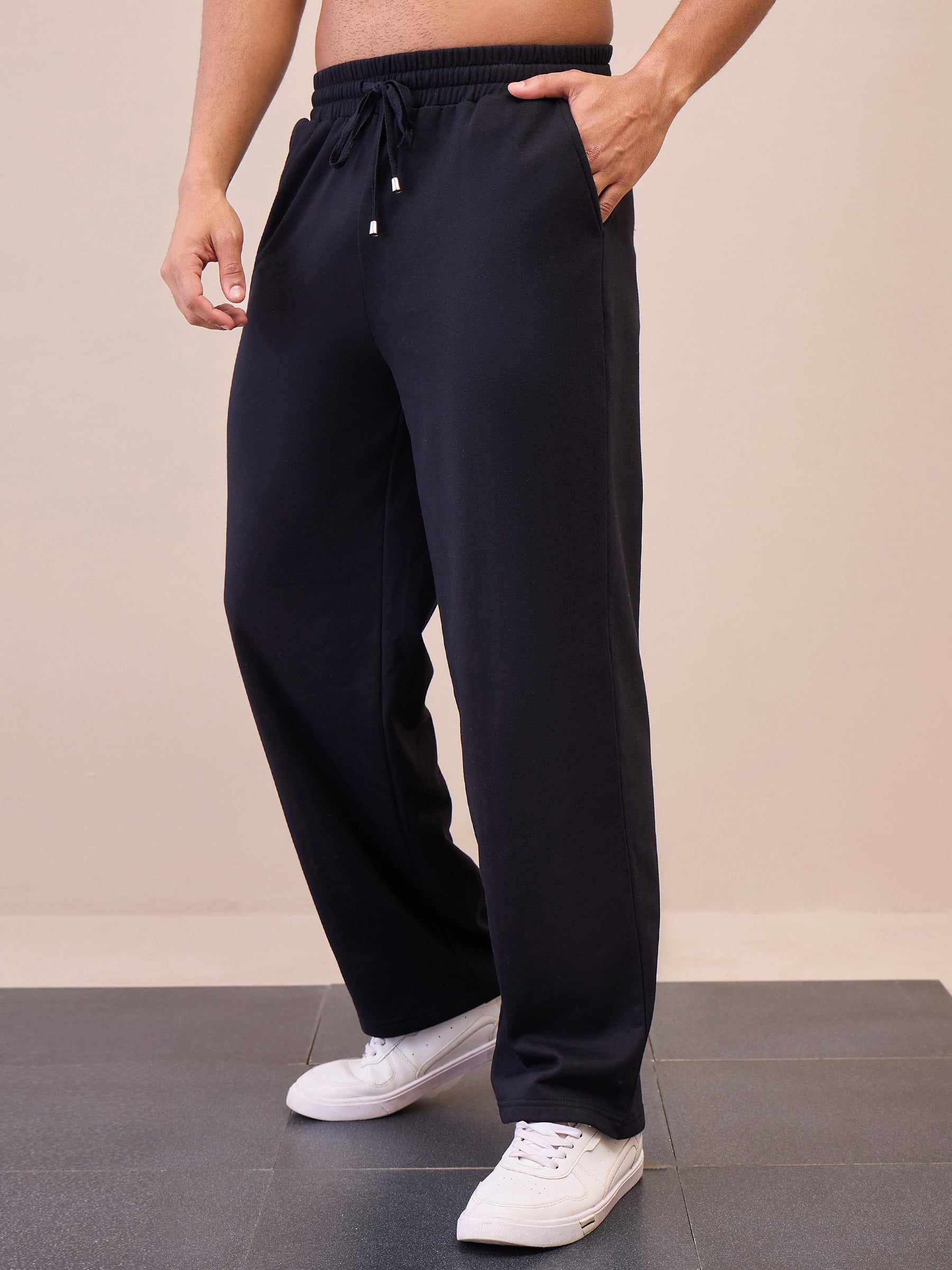 Black Oversize Sweatpants-MASCLN SASSAFRAS