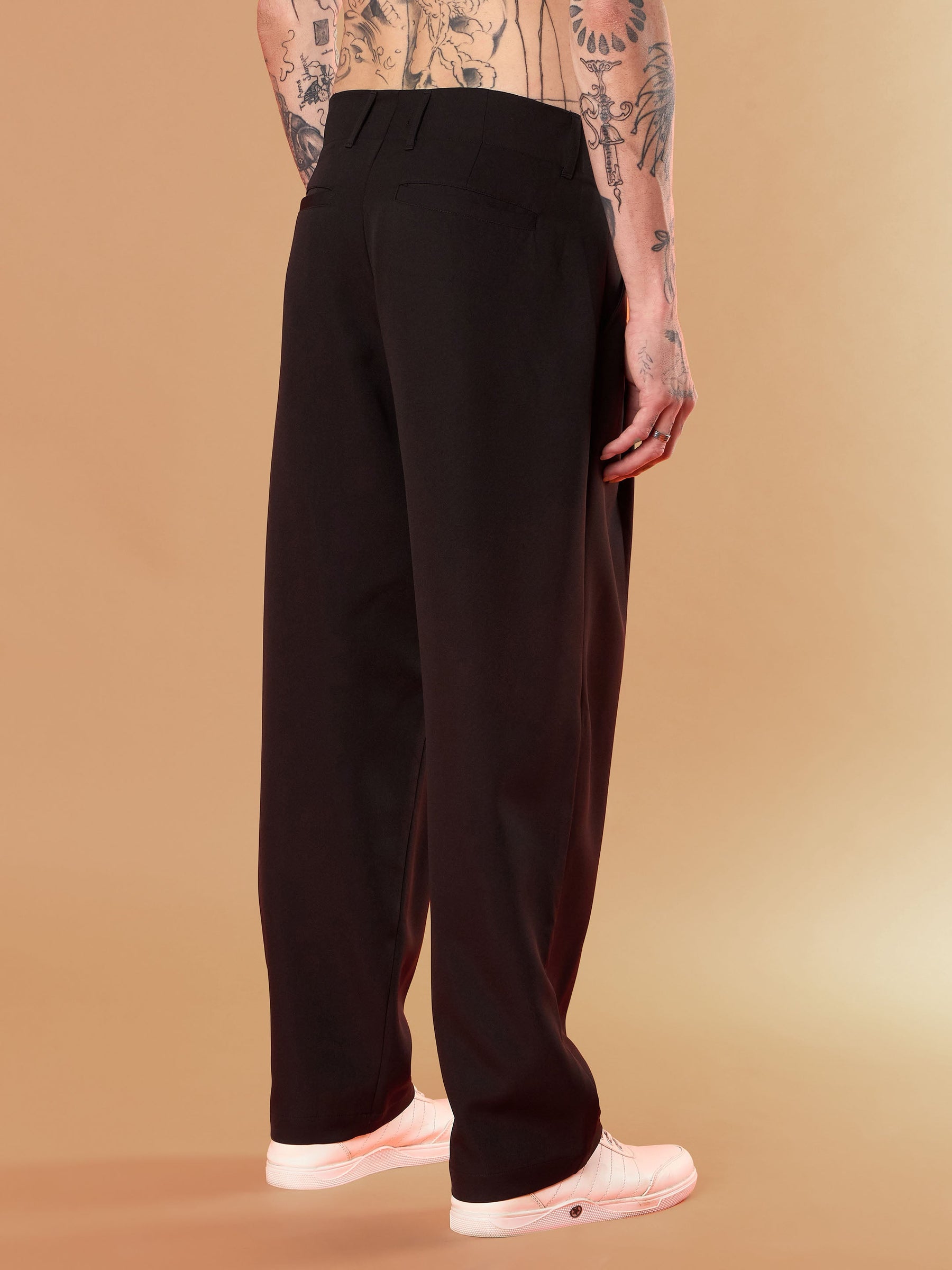 Black Straight Pleated Trousers-MASCLN SASSAFRAS