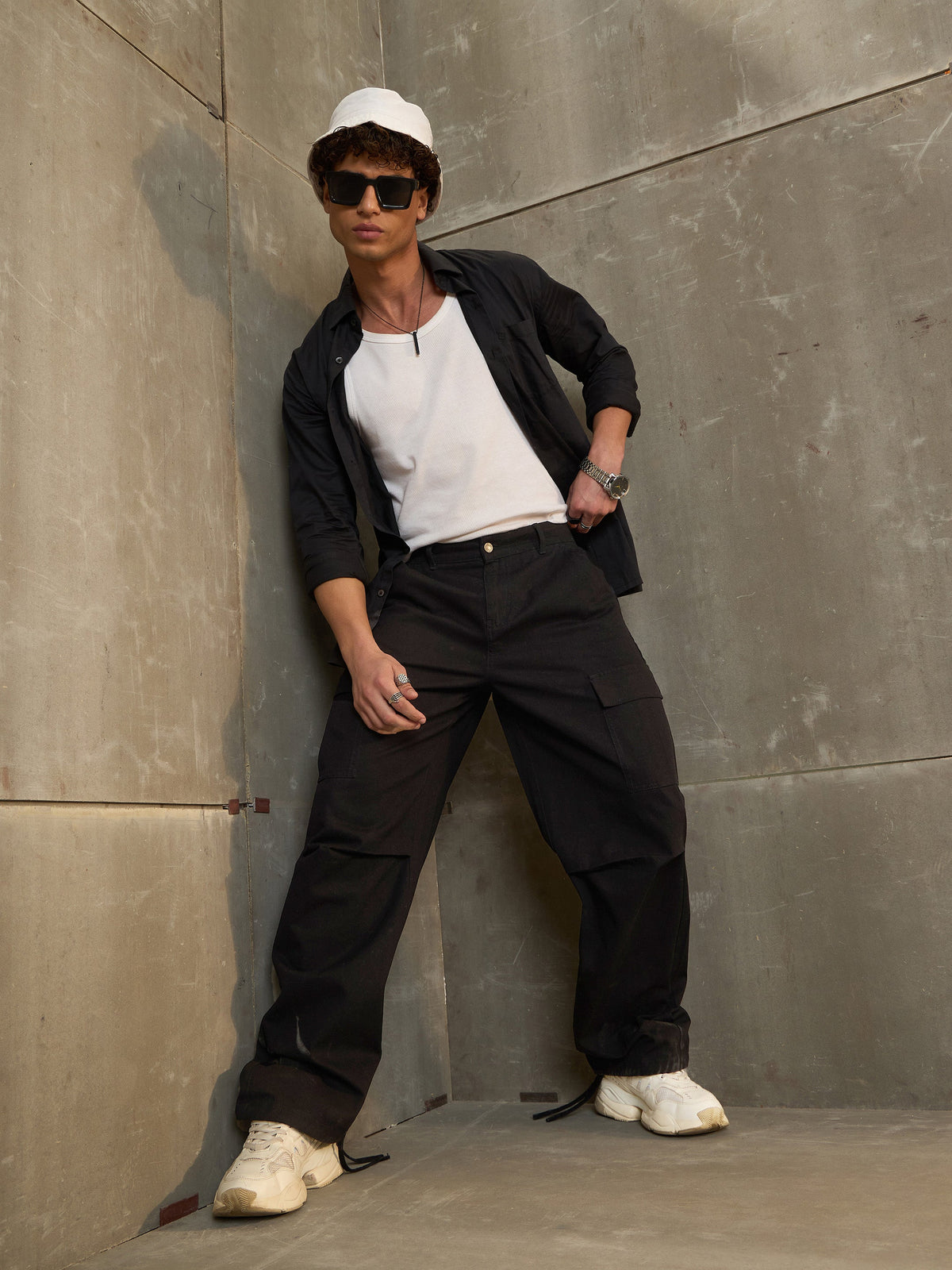 Black Twill Facing Detail Wide Leg Cargo Pants-MASCLN SASSAFRAS