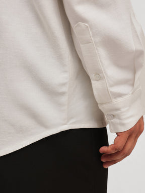 Men White Linen Flower Embroidery Relax Fit Full Sleeve Shirt