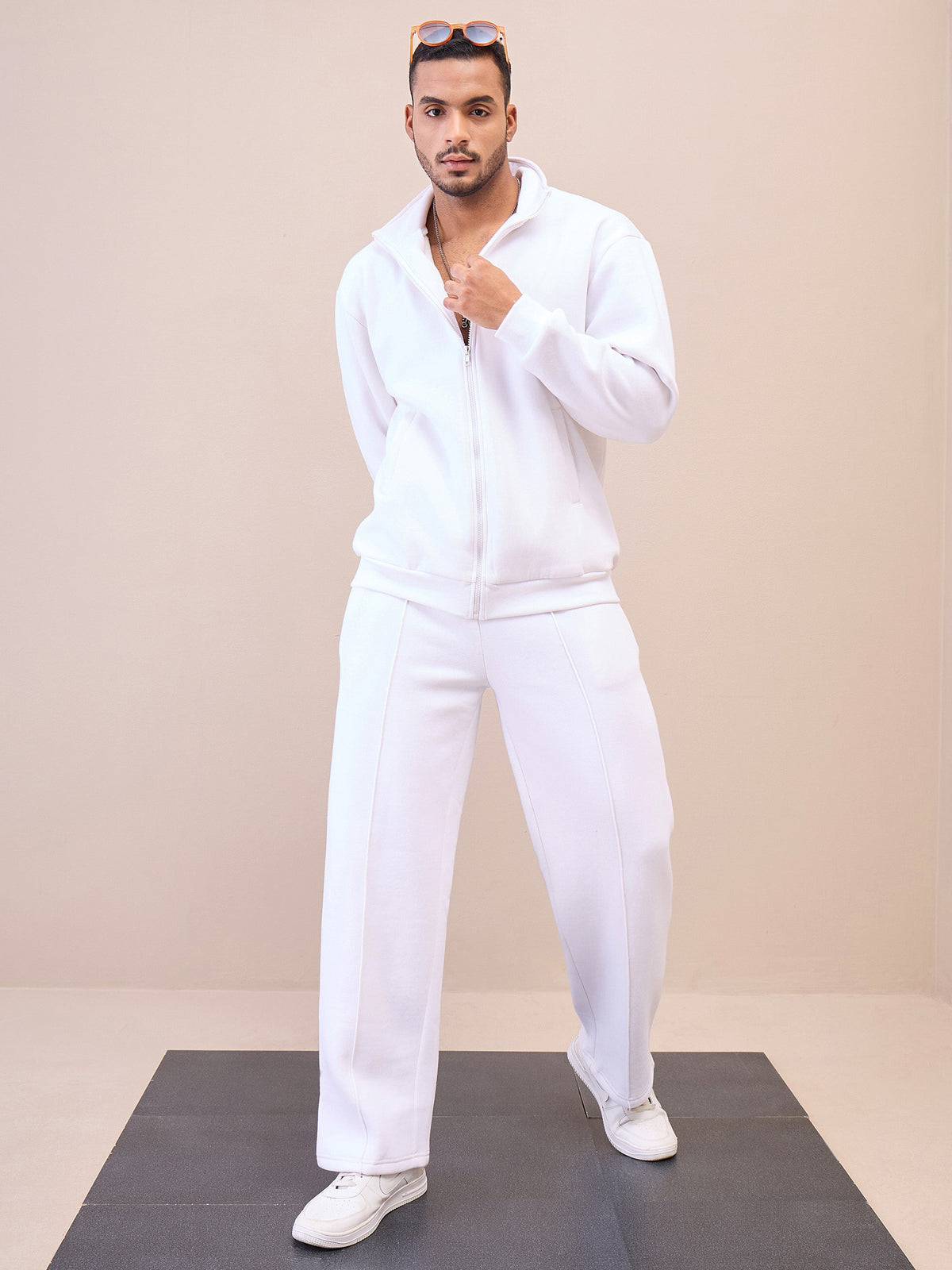 White Front Zipper Oversize Sweatshirt With Sweatpants-MASCLN SASSAFRAS