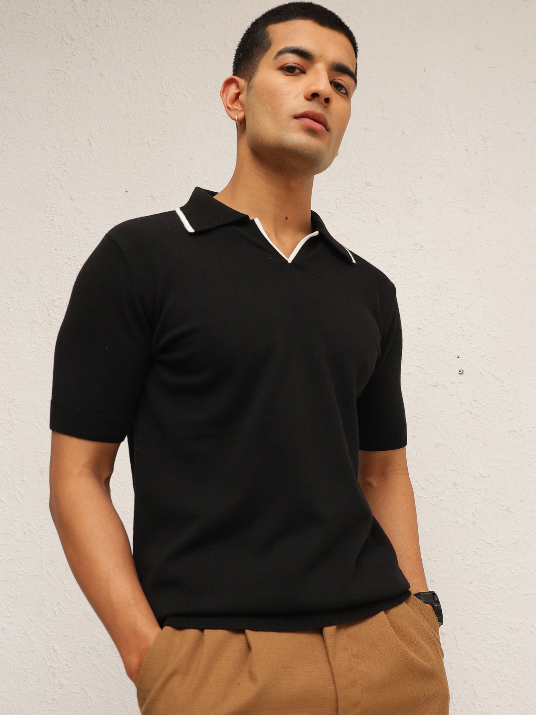 Men Black Knitted Relax Fit Polo T-Shirt