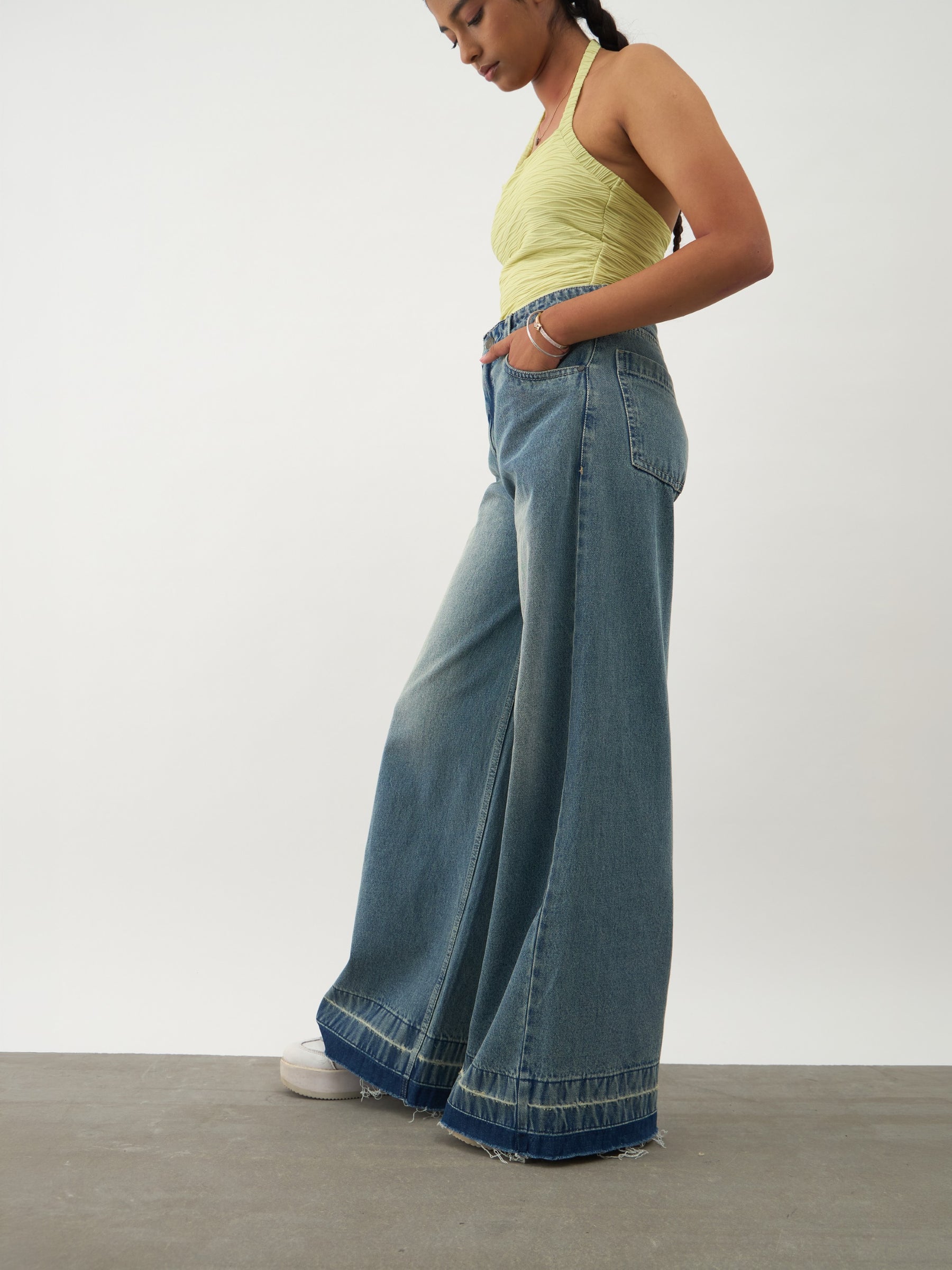 Blue Blast Denim Wide Leg Frayed Jeans-Noh.Voh 