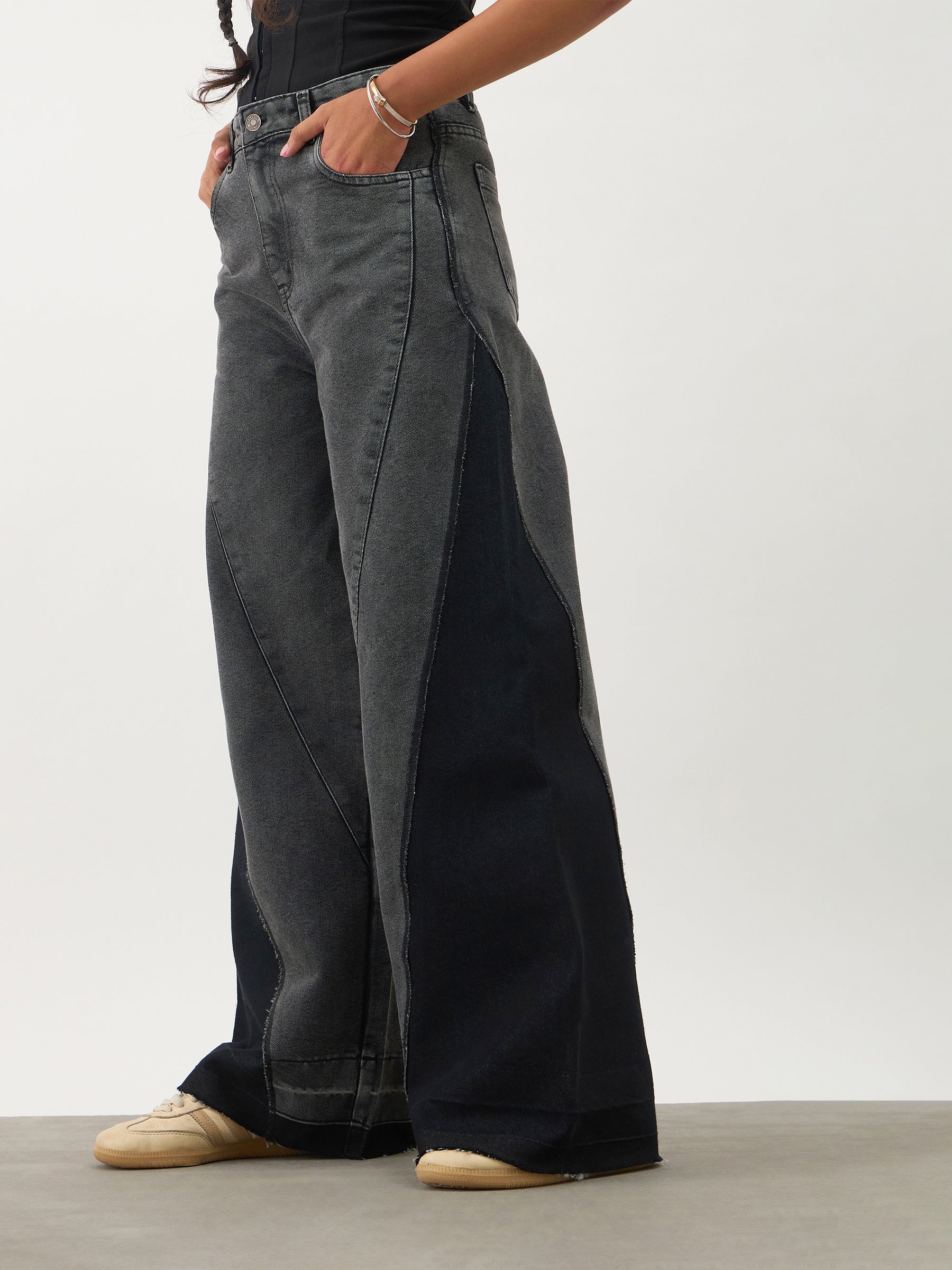 Black Washed Denim Color Block Wide Leg Jeans-Noh.Voh 