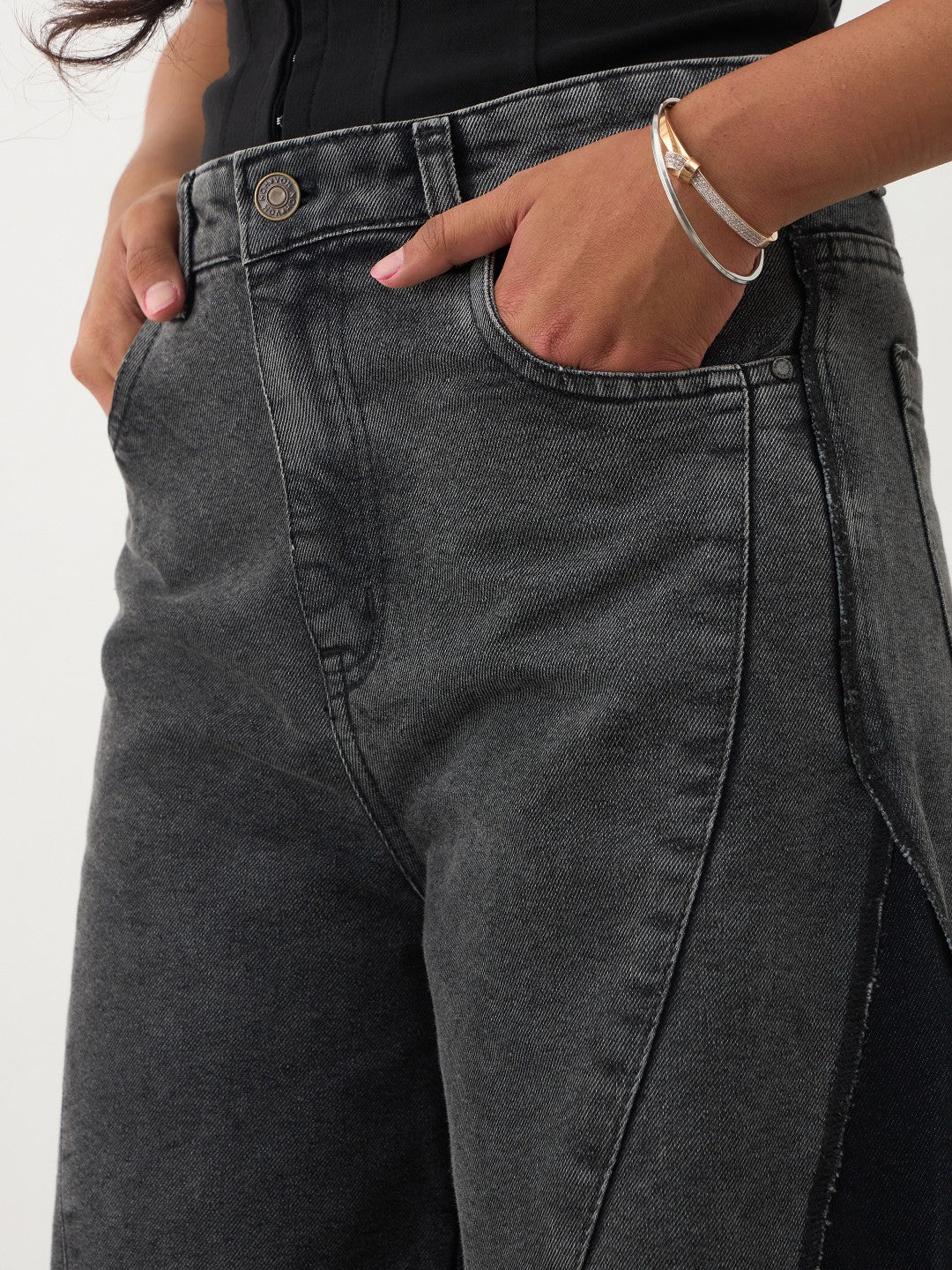 Black Washed Denim Color Block Wide Leg Jeans-Noh.Voh 