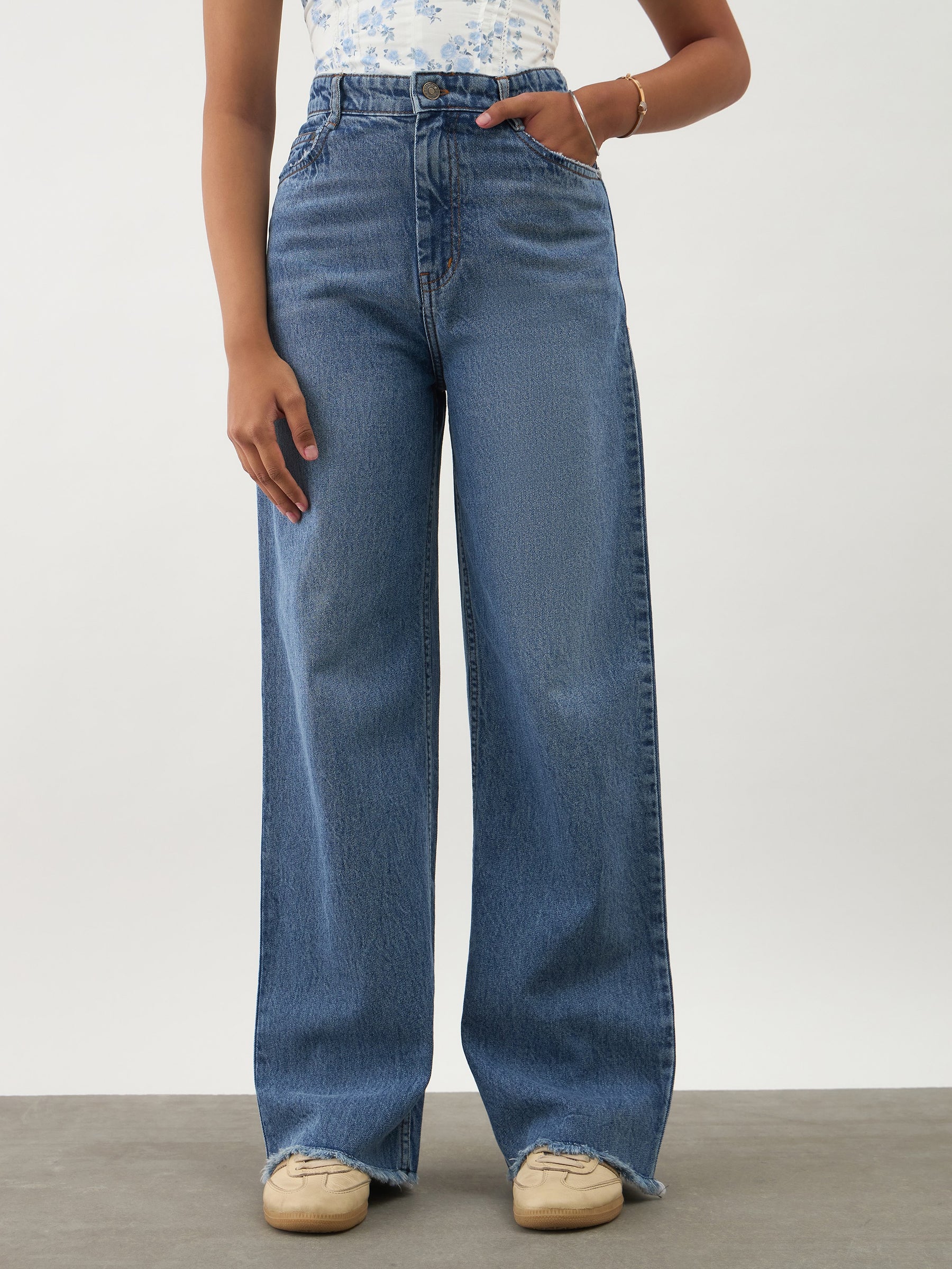 Blue Blast Denim Raw Hem Straight Fit Jeans-Noh.Voh 