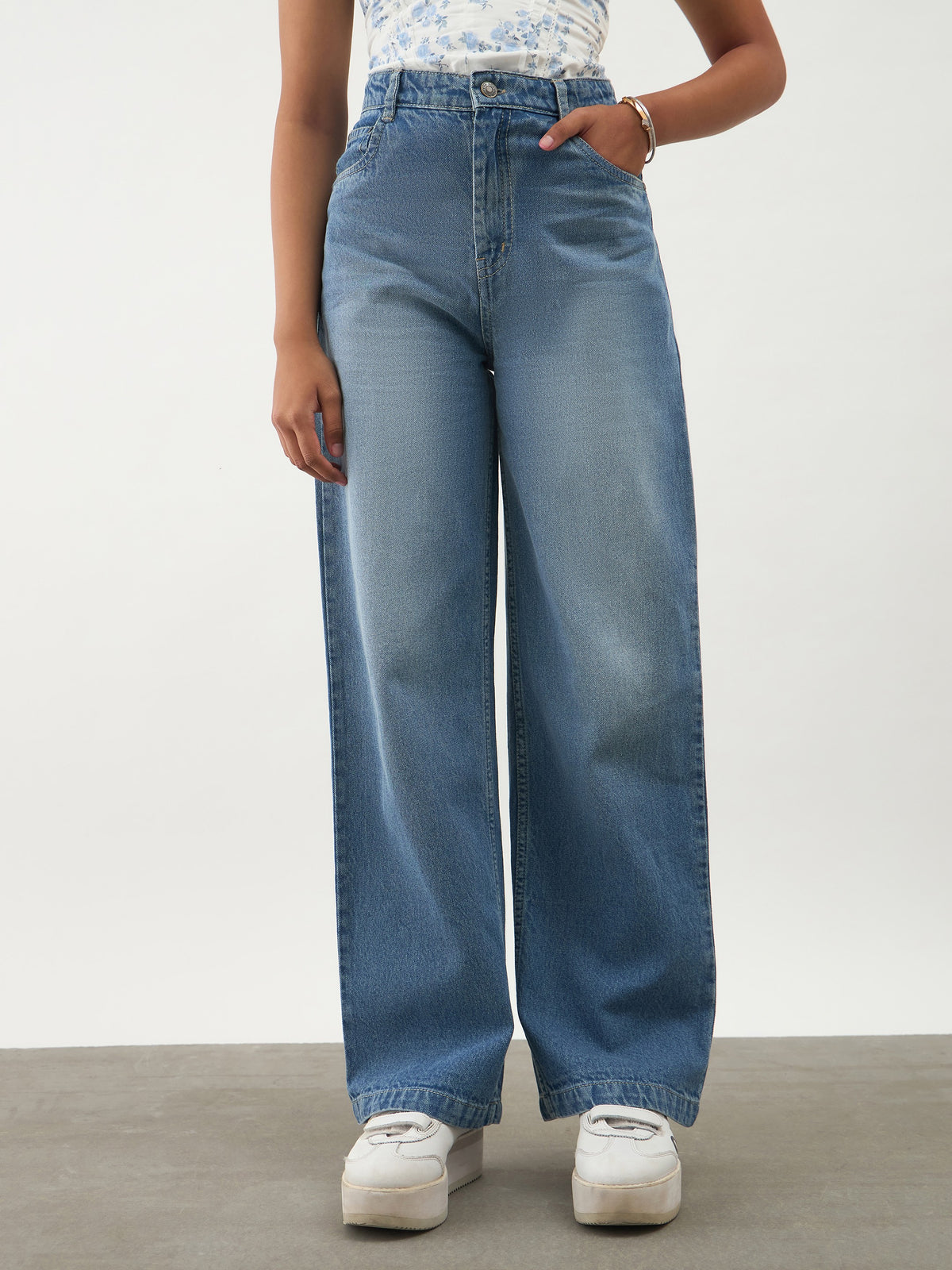 Blue Washed Denim Straight Fit Jeans -Noh.Voh 