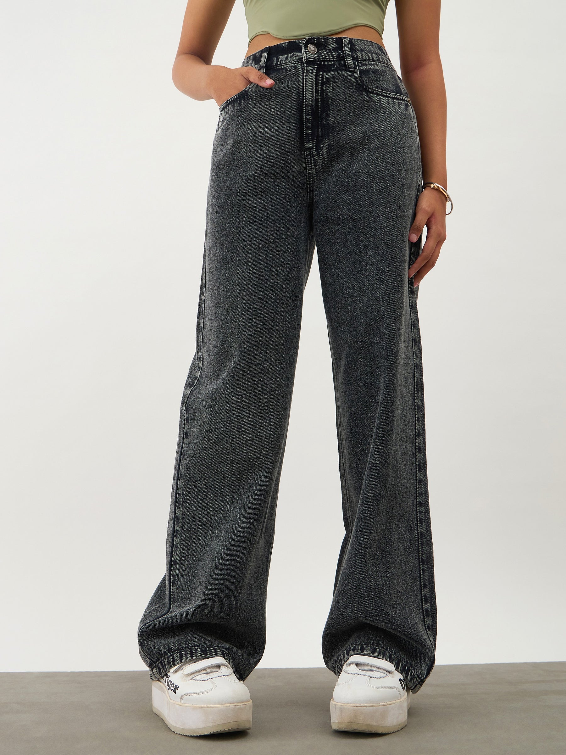 Girls Black Washed Ankle Length Jeans