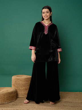 Black Velvet Contrast Embroidered Short Kurta-Noh.Voh