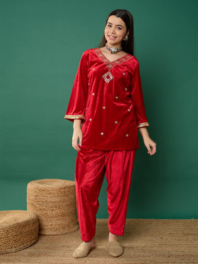 Red Velvet Embroidered V-Neck Short Kurta-Noh.Voh