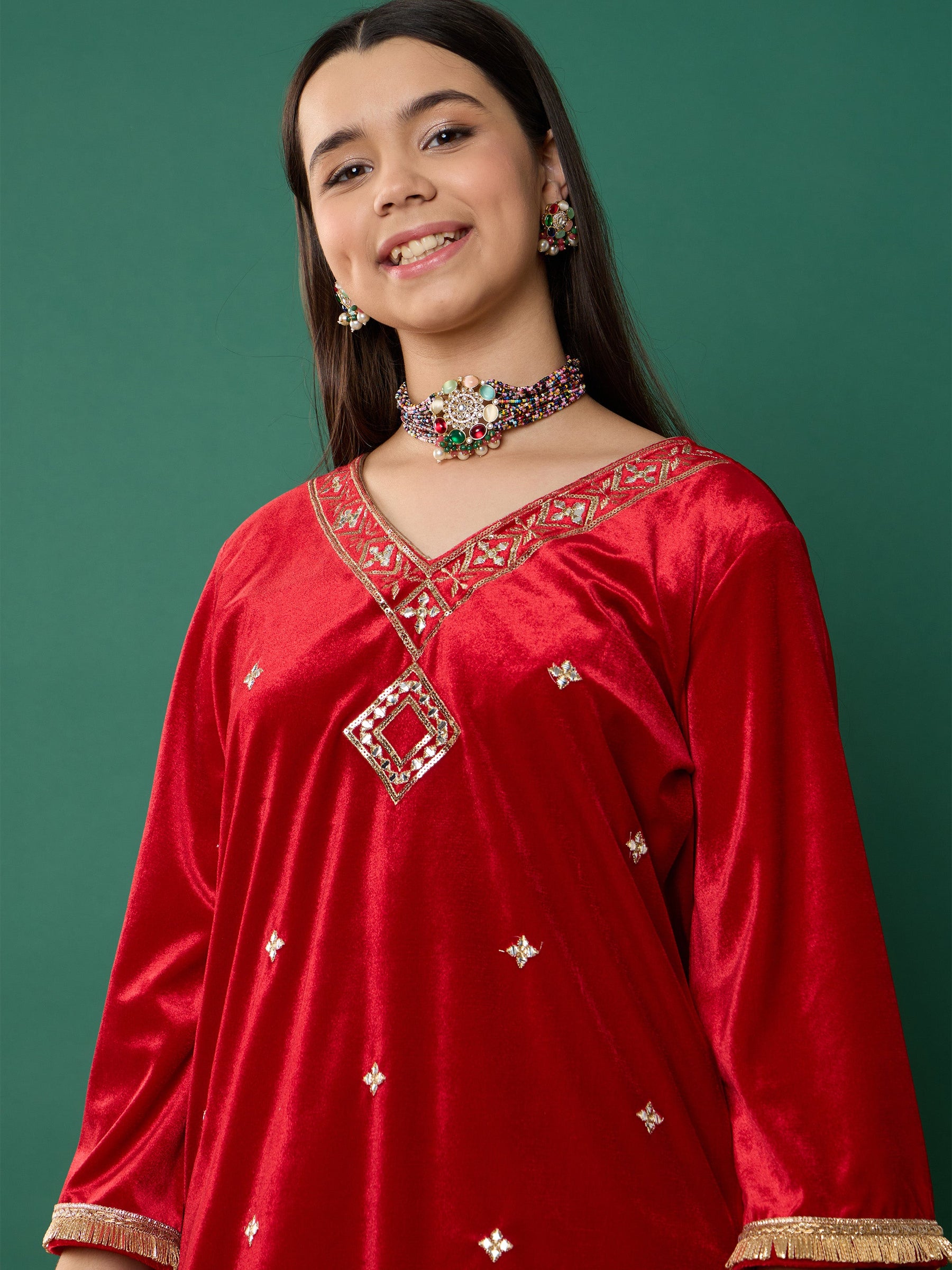 Red Velvet Embroidered V-Neck Short Kurta-Noh.Voh