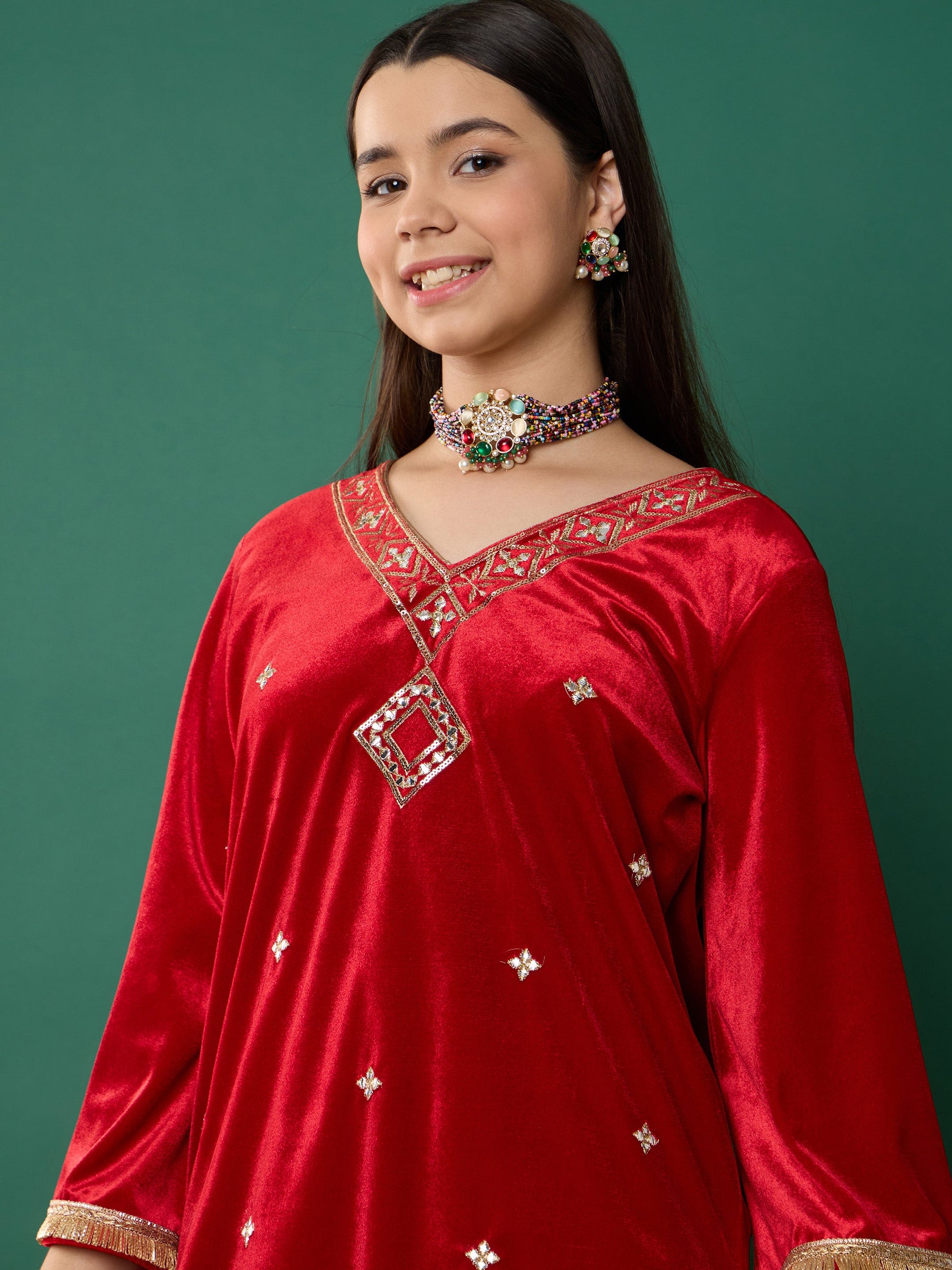 Red Velvet Embroidered V-Neck Short Kurta with Salwar-Noh.Voh