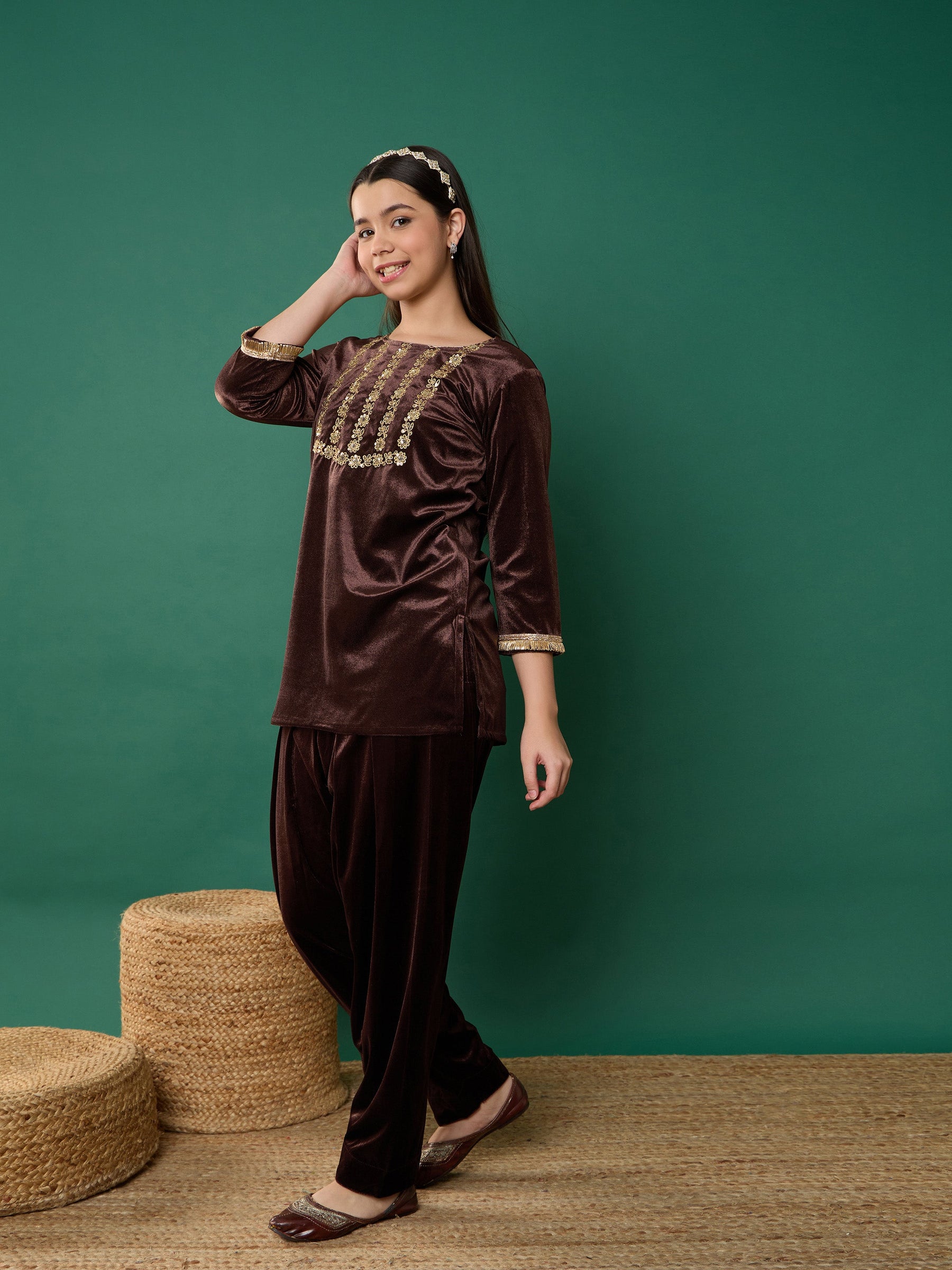 Brown Velvet Embroidered Kurta With Salwar-Noh.Voh