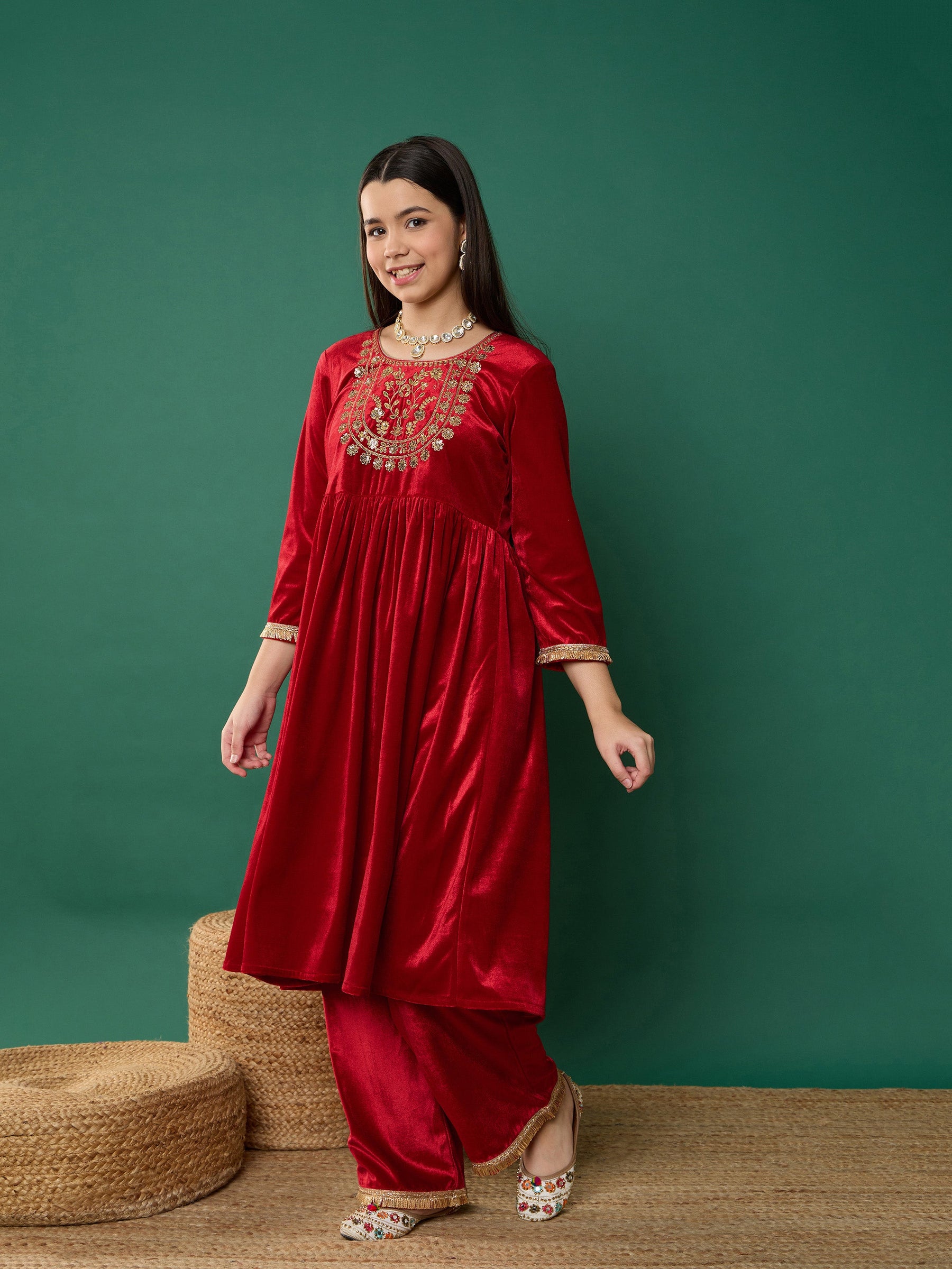 Red Velvet Embroidered Kurta With Pants-Noh.Voh