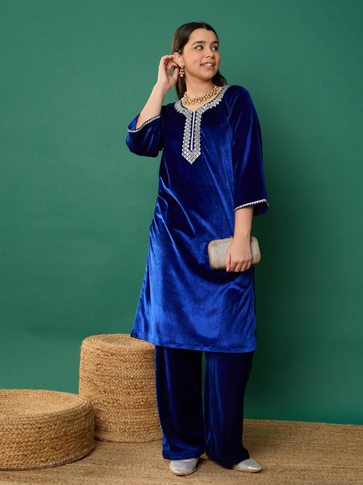 Royal Blue Velvet Emb Straight Kurta With Pants-Noh.Voh