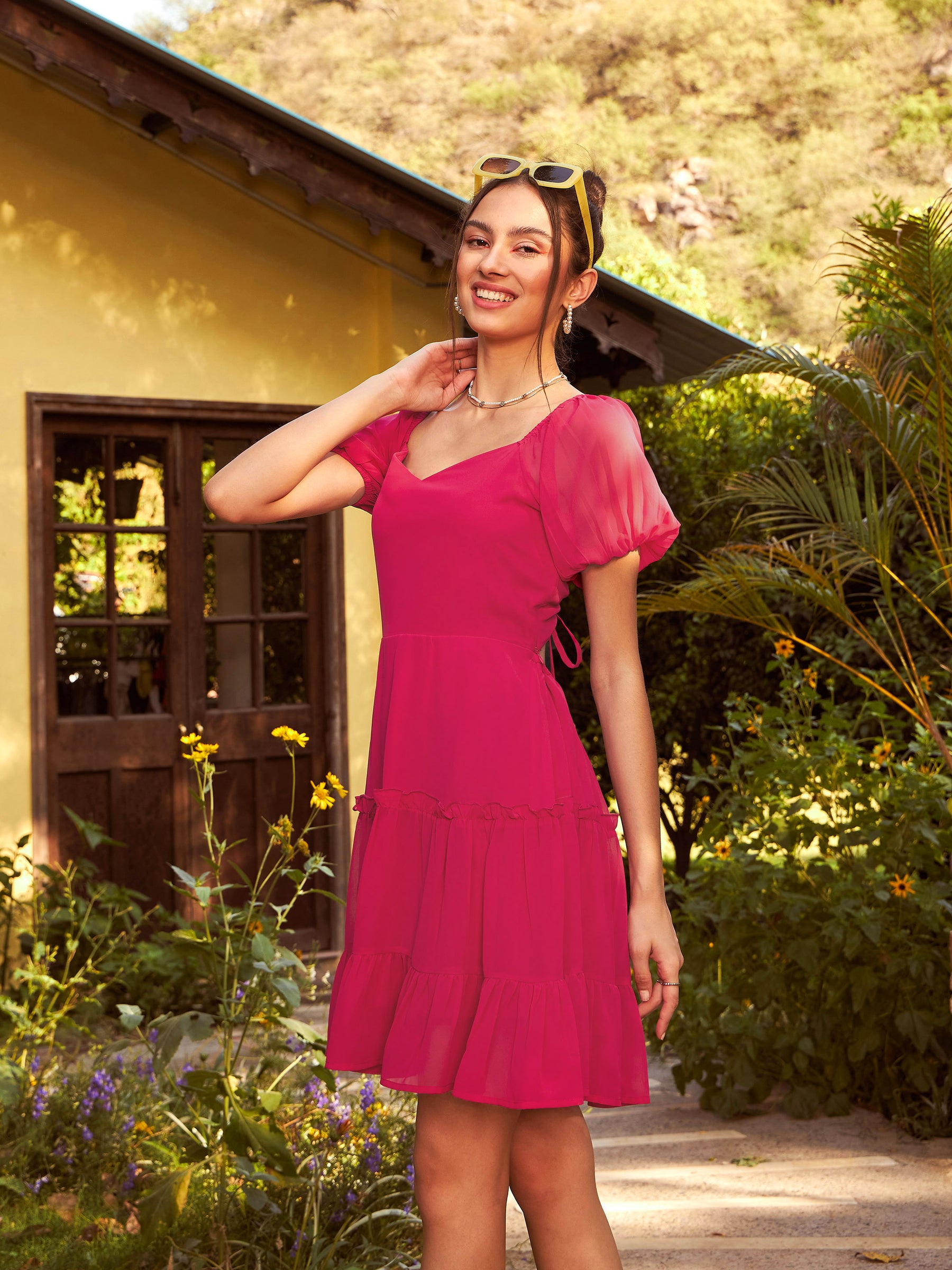 Women Magenta Sweetheart Neck Short Skater Dress - Main Image