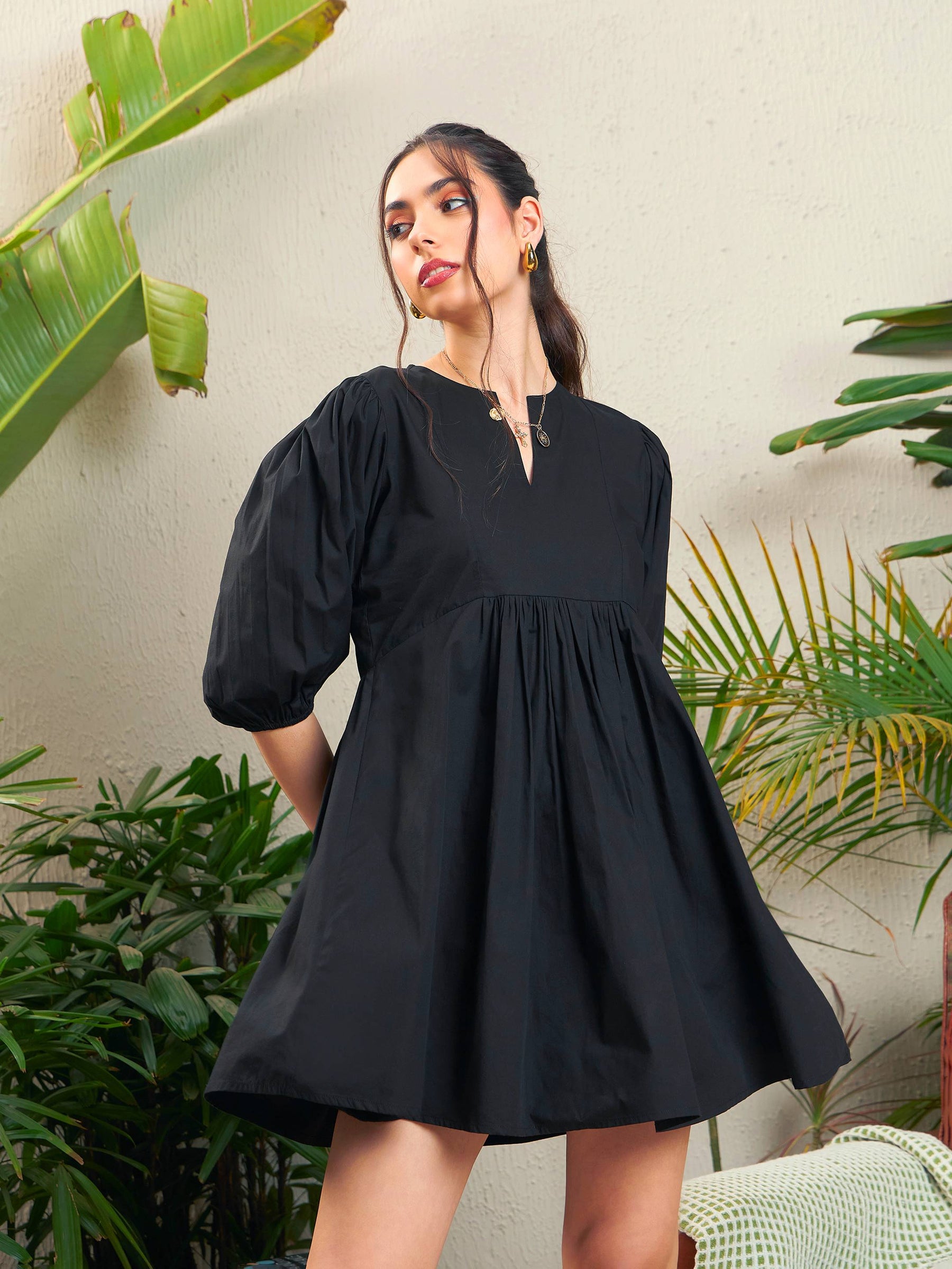 Black Poplin Puff Sleeves Gathered Dress-SASSAFRAS