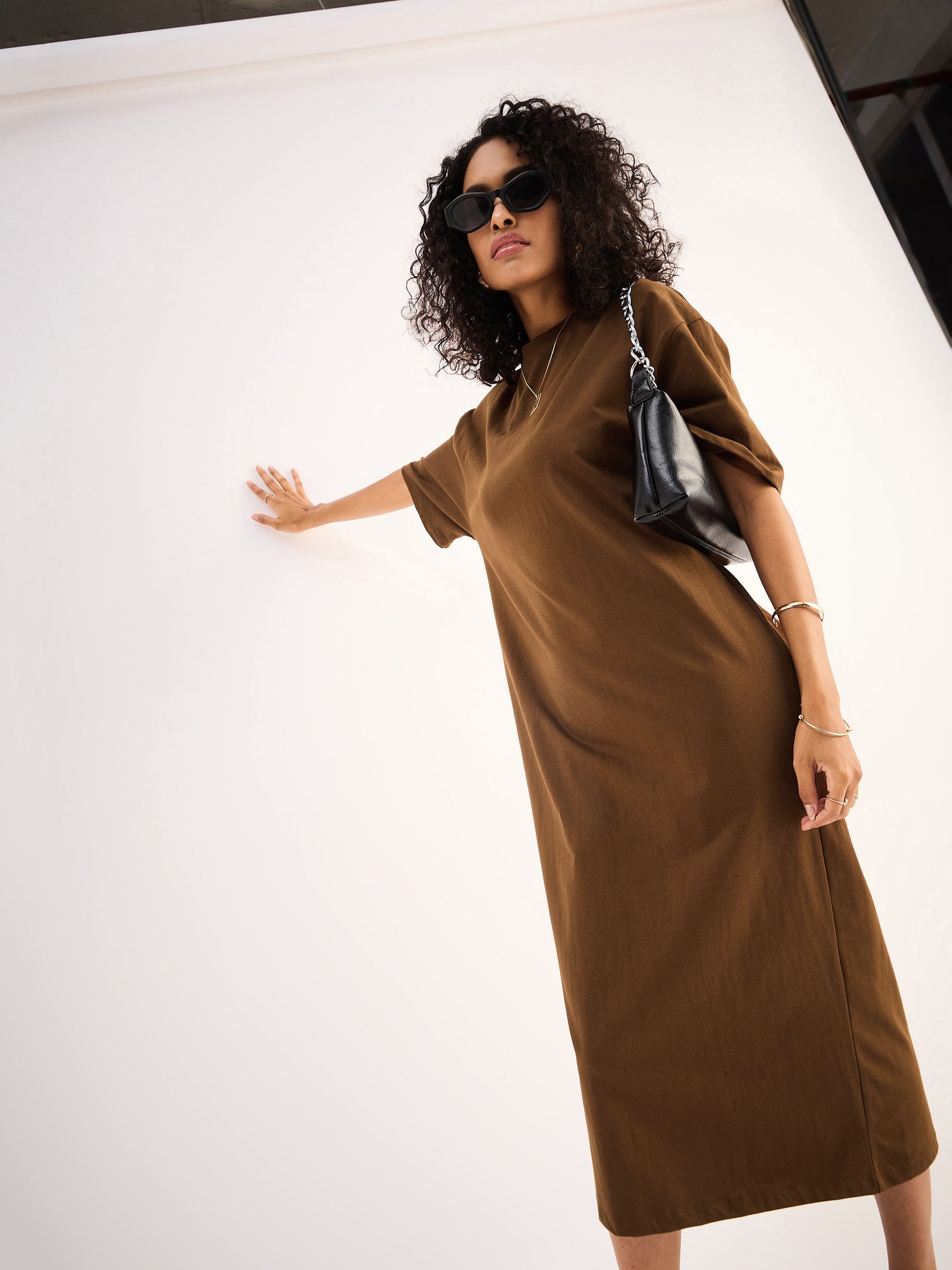 T shirt dress brown online