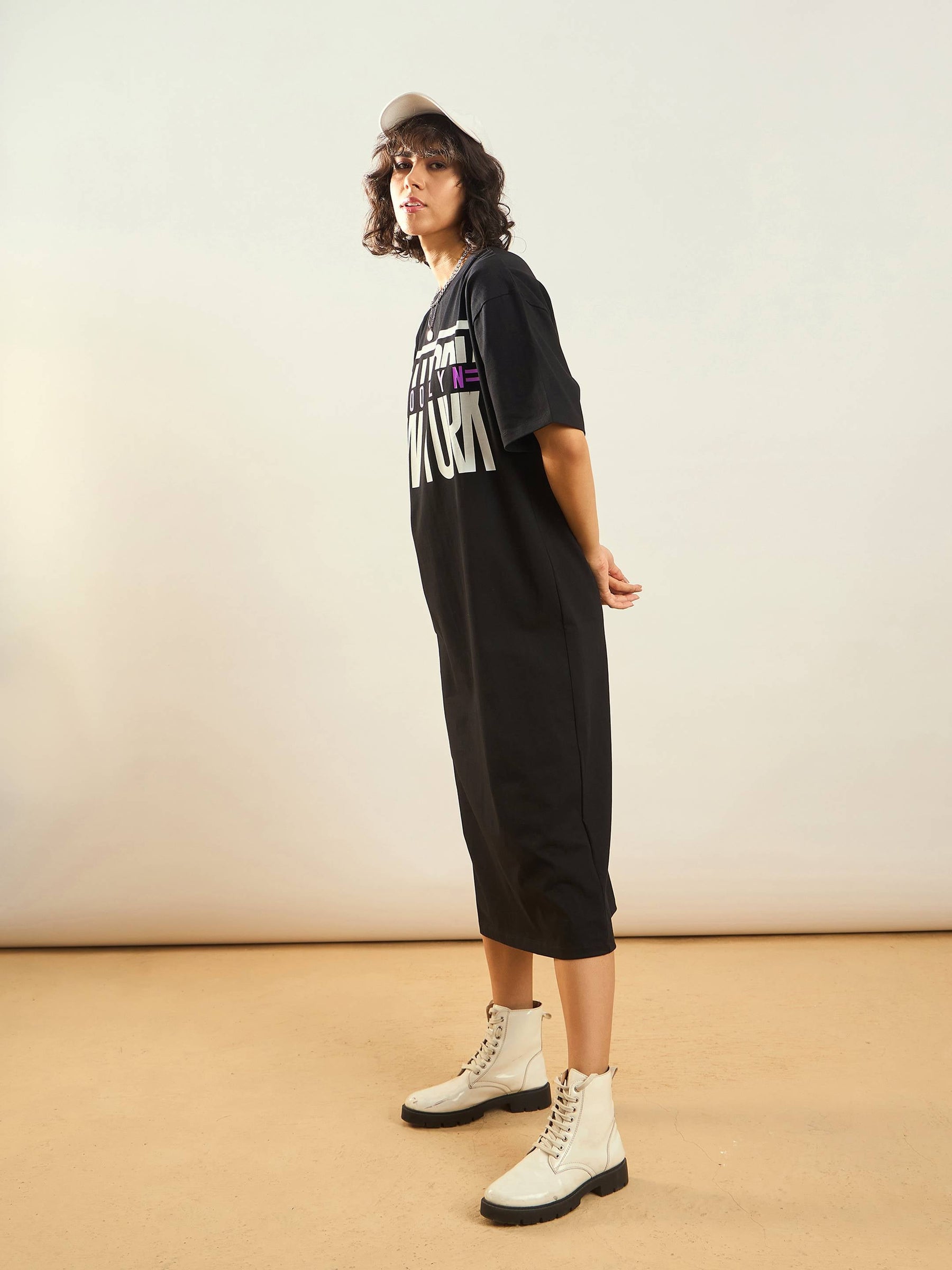 new york t shirt dress New YORK T-Shirt Dress in Beige Tartan Multi / Large
