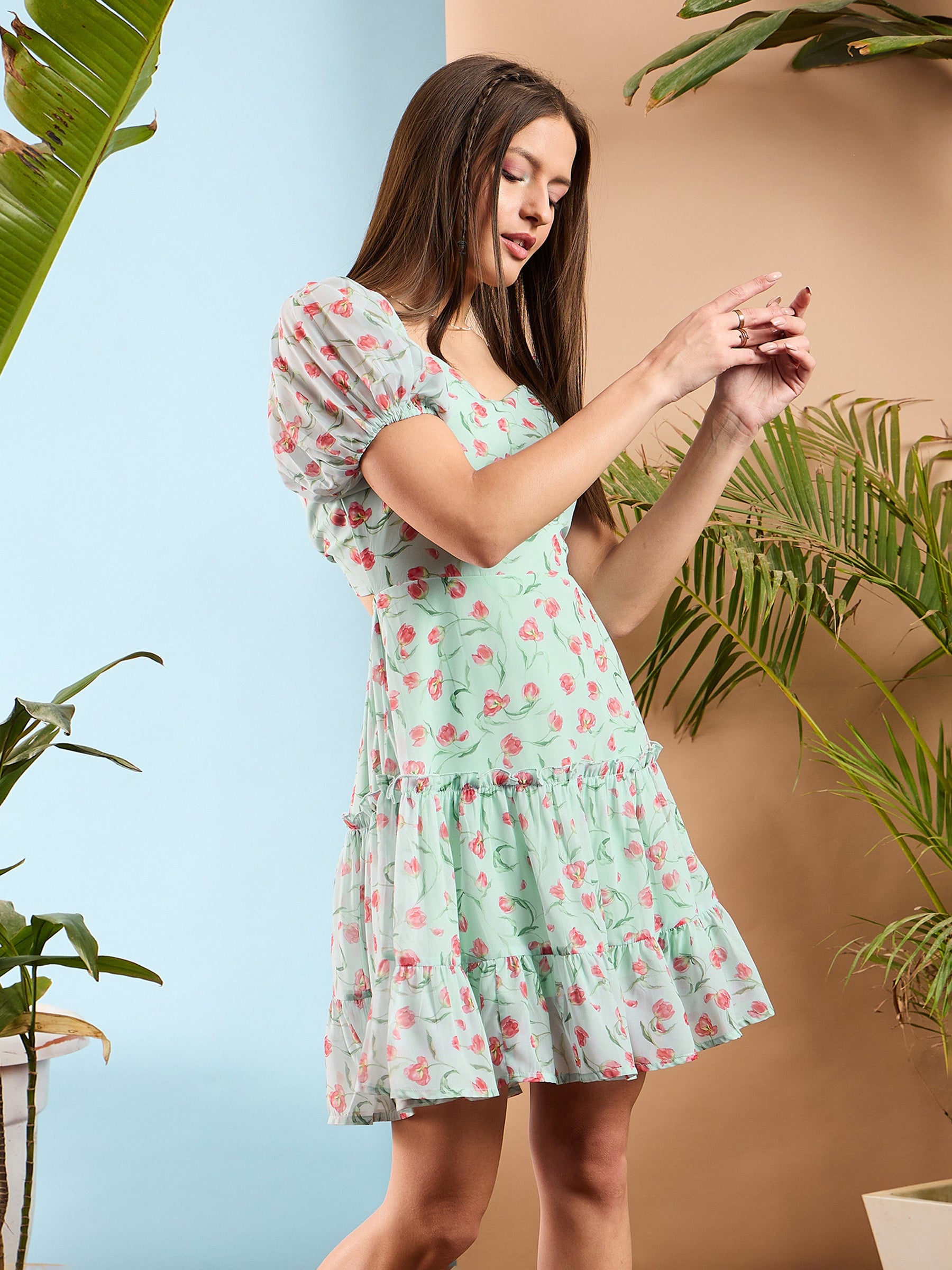 Sea Green Floral Sweetheart Neck Short Skater Dress-SASSAFRAS