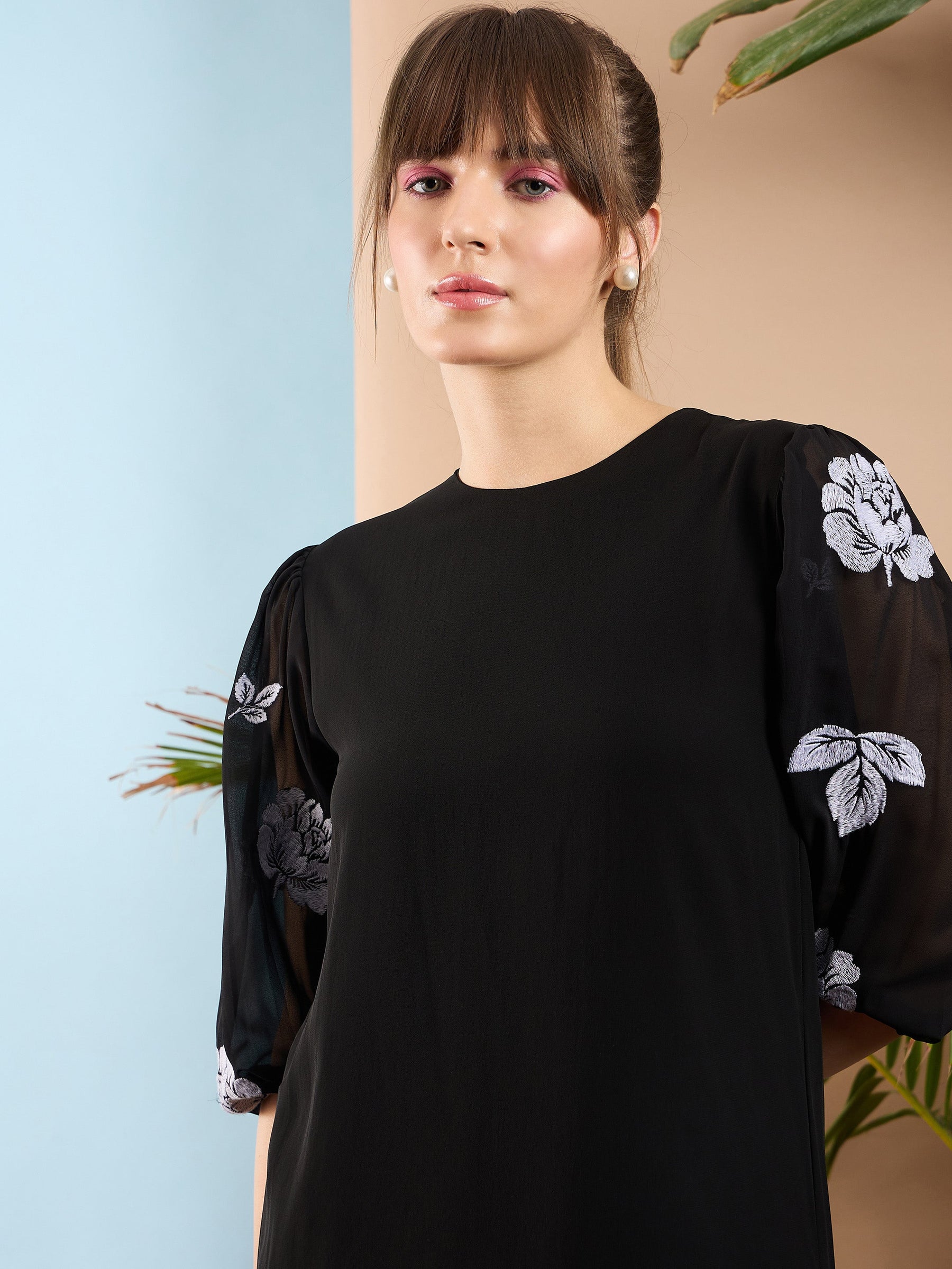 Black Embroidered Puff Sleeves Dress-SASSAFRAS