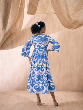 Blue & White Ikat V-Neck Gathered Midi Dress-Pink Paprika By SASSAFRAS