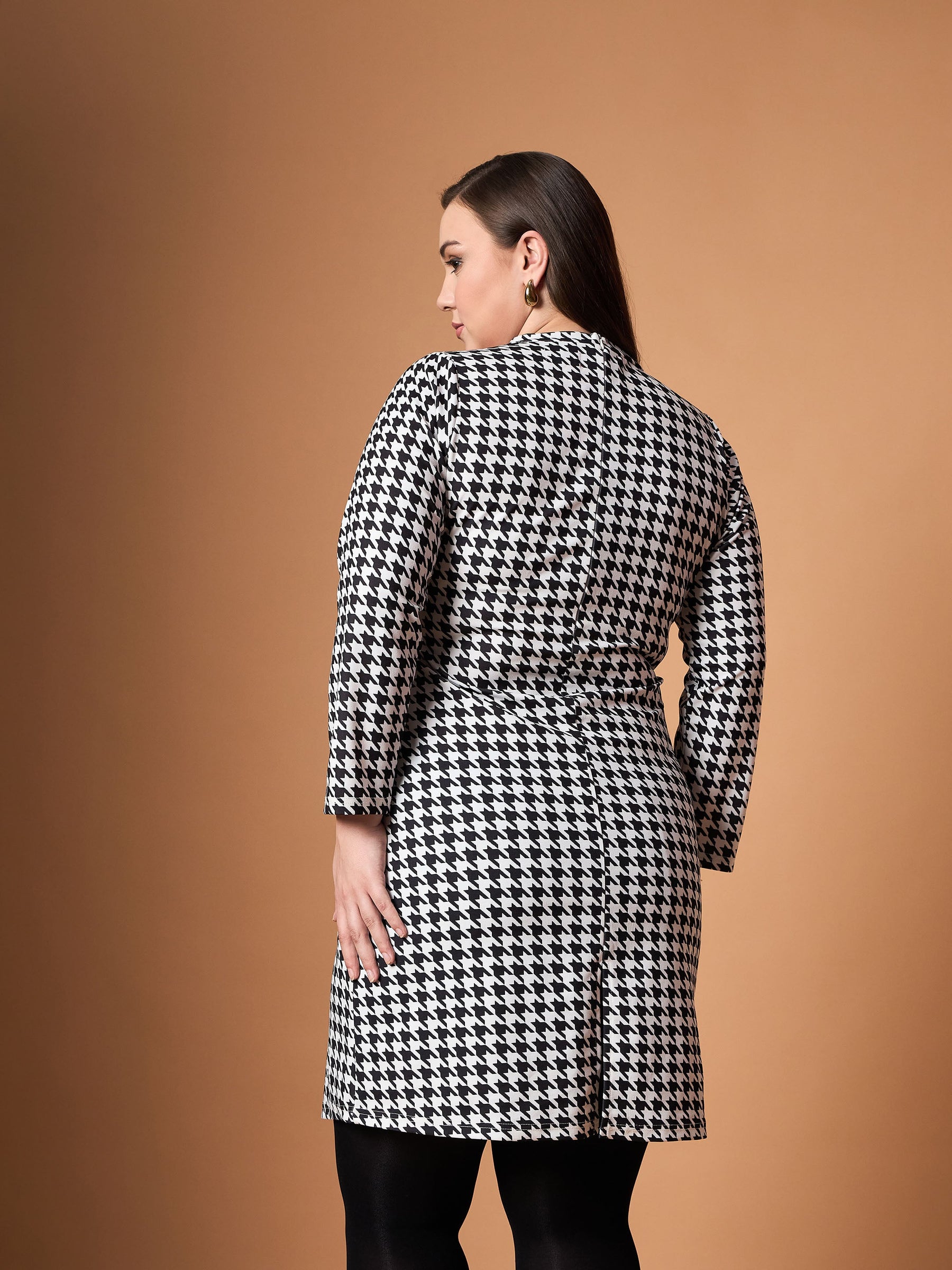 Black & White Houndstooth Belted Dress-SASSAFRAS Curve