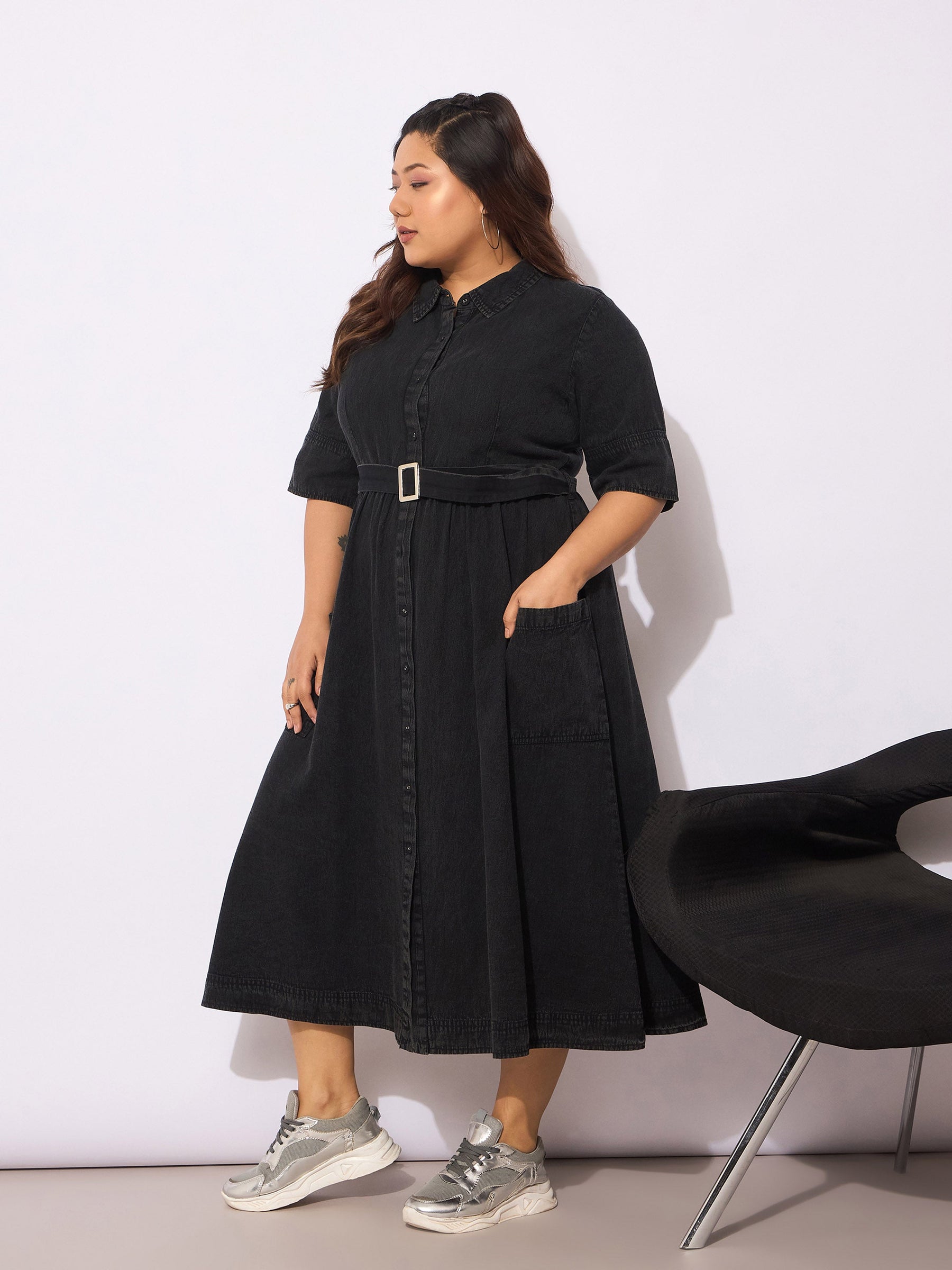 Black Tencel Front Button Midi Dress-SASSAFRAS Curve