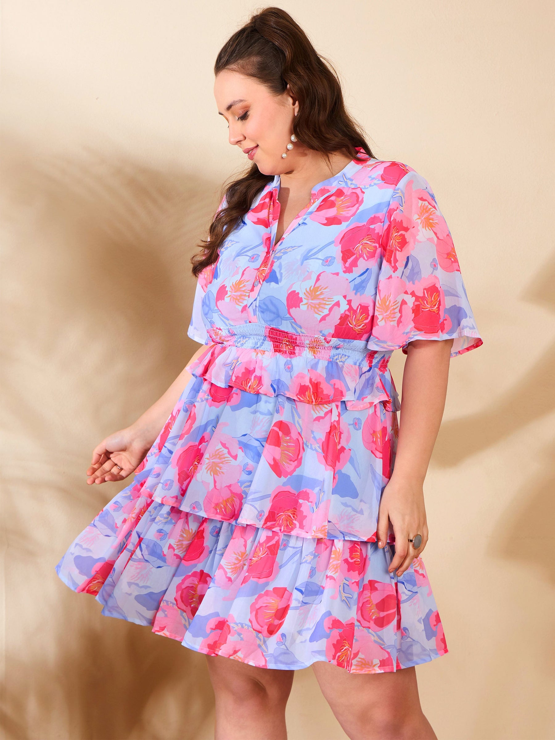 Blue Floral Tired Knee Length Dress-SASSAFRAS Curve