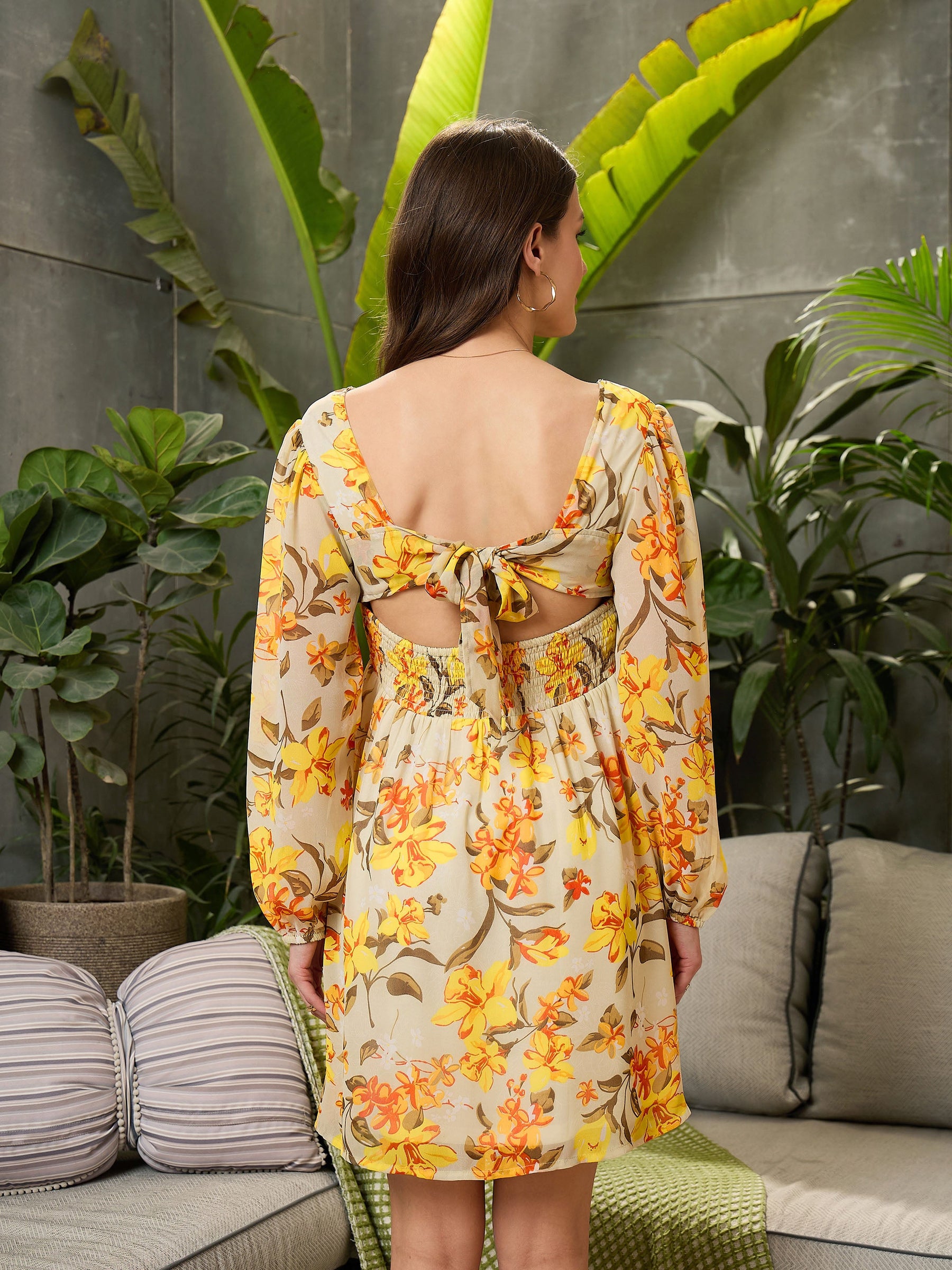 Yellow Floral Back Cut-Out Short Dress-SFDRSS12714