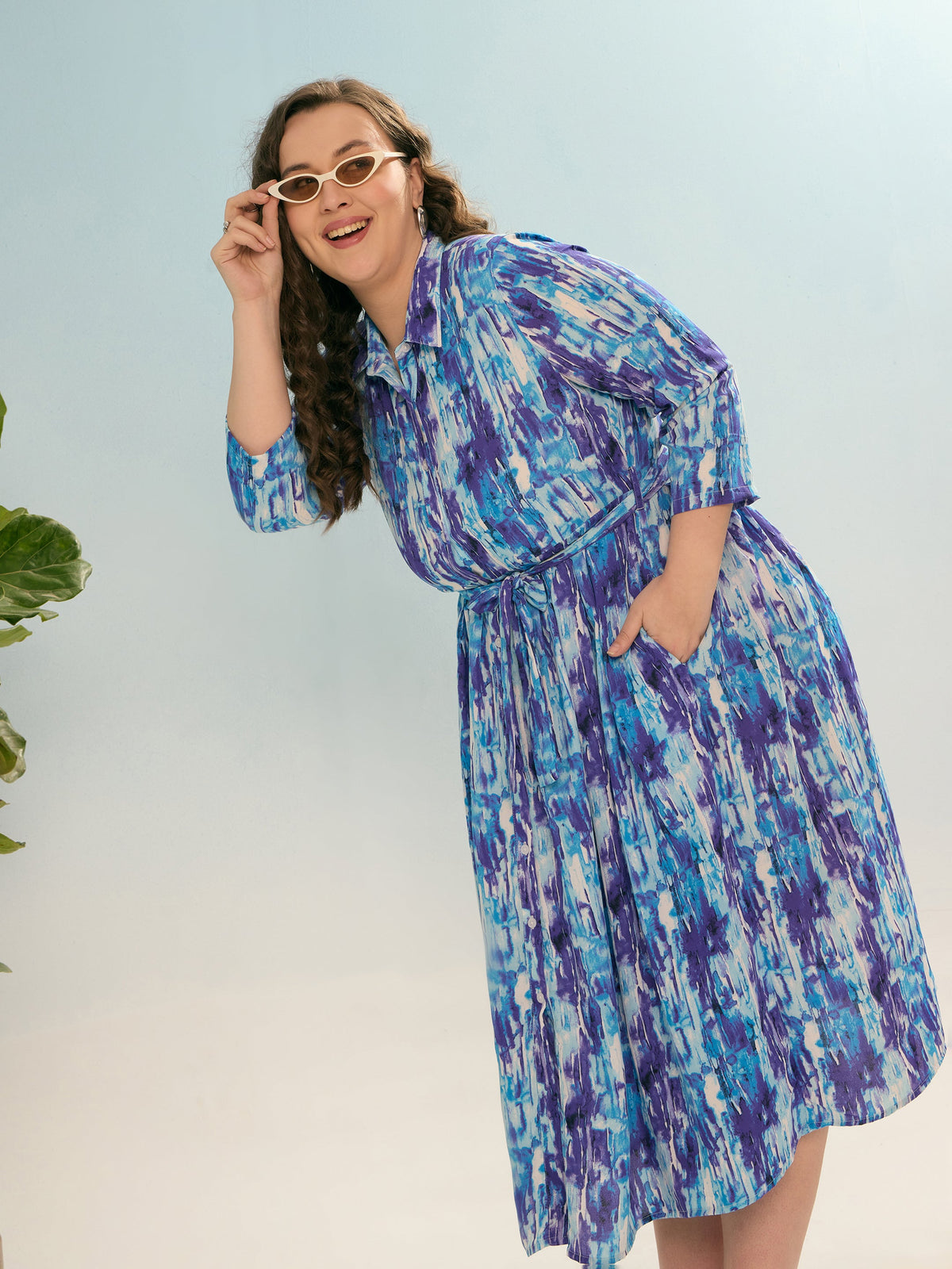 Blue Printed Belted Midi Shirt Dress-SASSAFRAS Curve