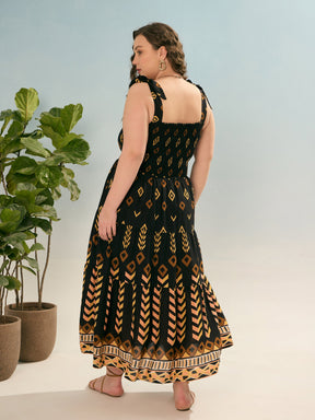 Black Geometric Tie Up Tiered Dress-SASSAFRAS Curve