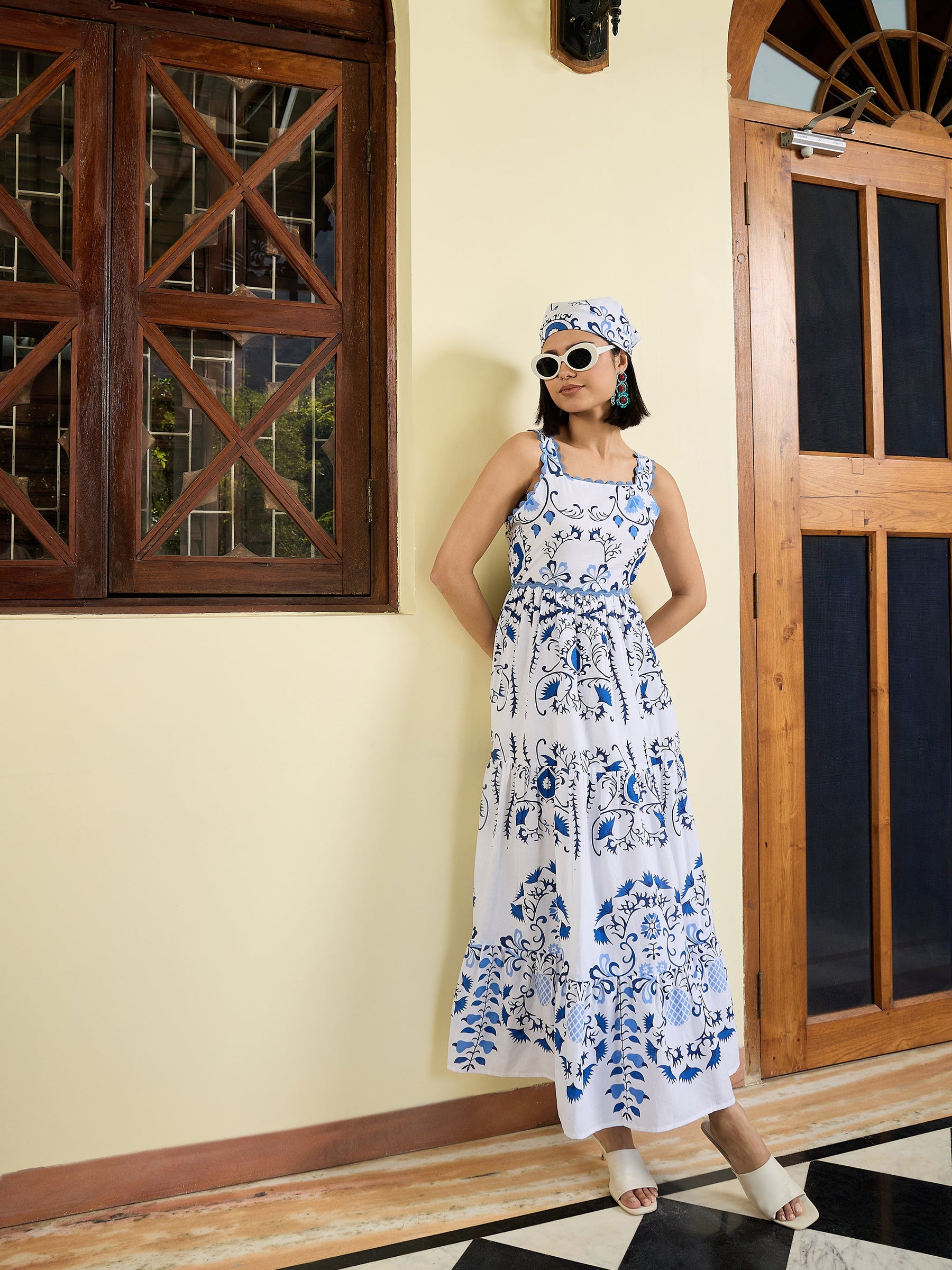 Women White Blue Floral Strappy Tired Maxi Dress
