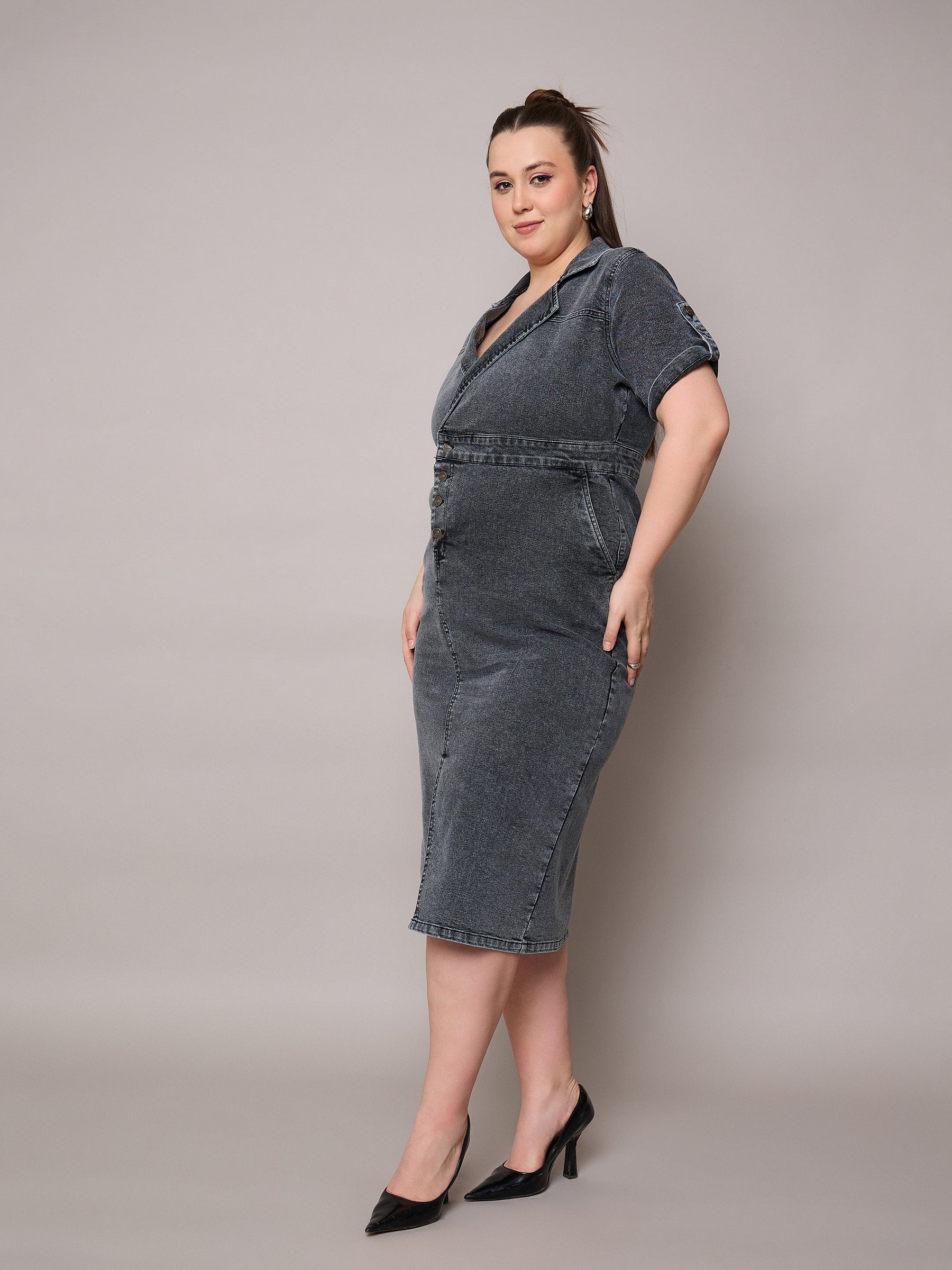 Black Acid Wash Denim Front Slit Midi Dress-SASSAFRAS Curve