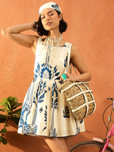 Women Blue & Off White Floral Strappy Short Dress