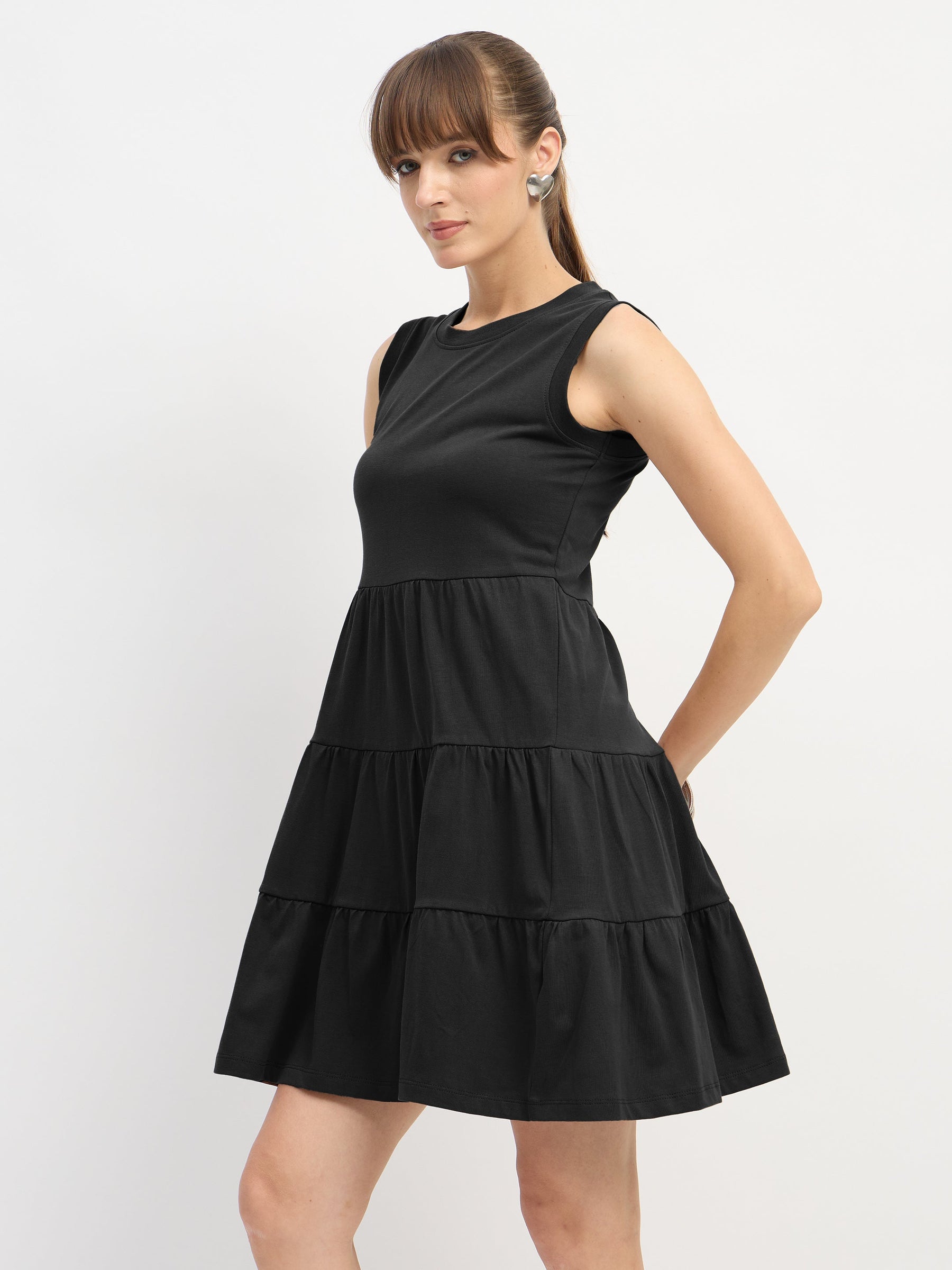 Black Jersey Sleeveless Tiered Short Dress-SASSAFRAS