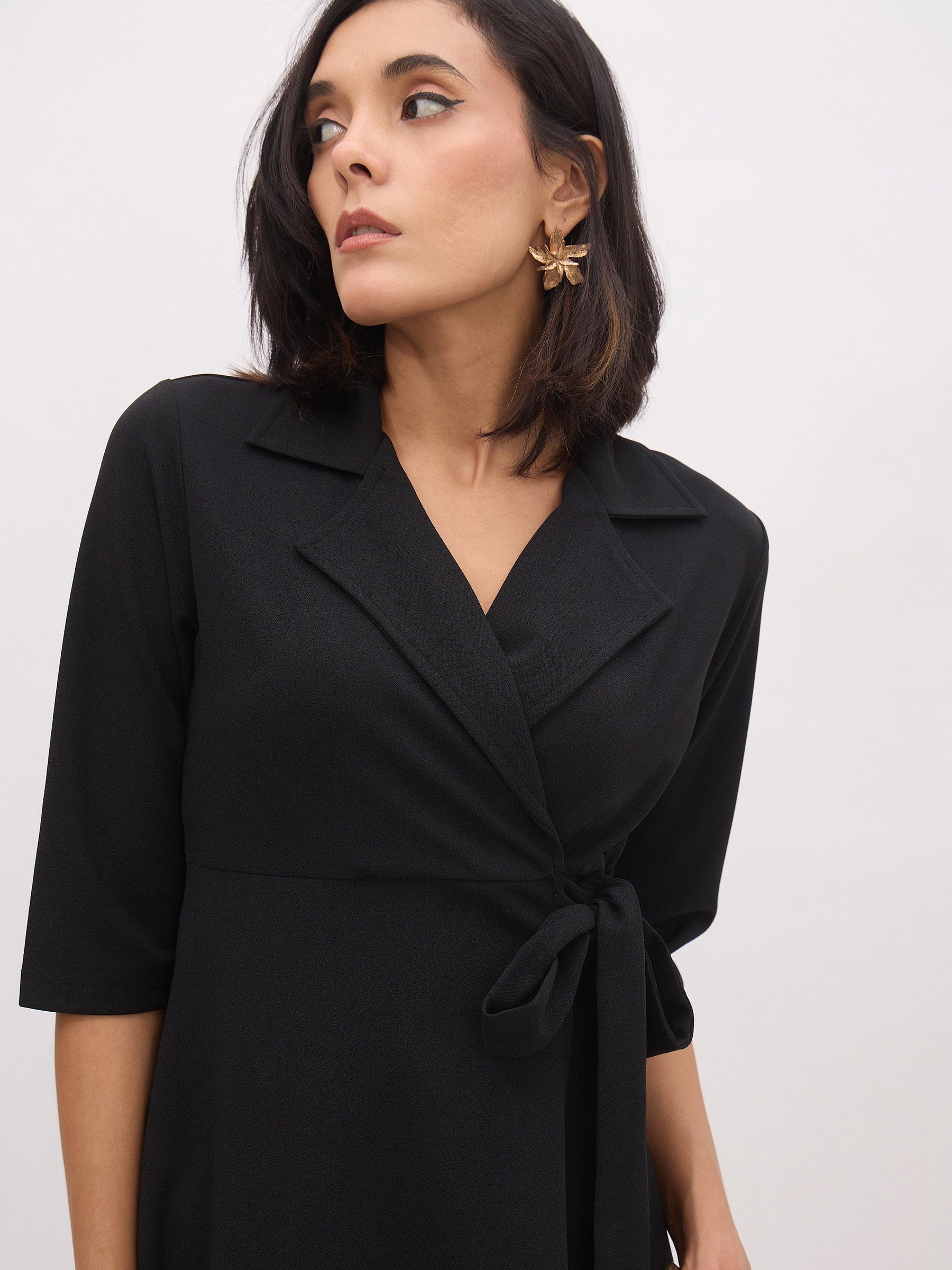 Black Notch Collar Wrap Midi Dress-SASSAFRAS worklyf